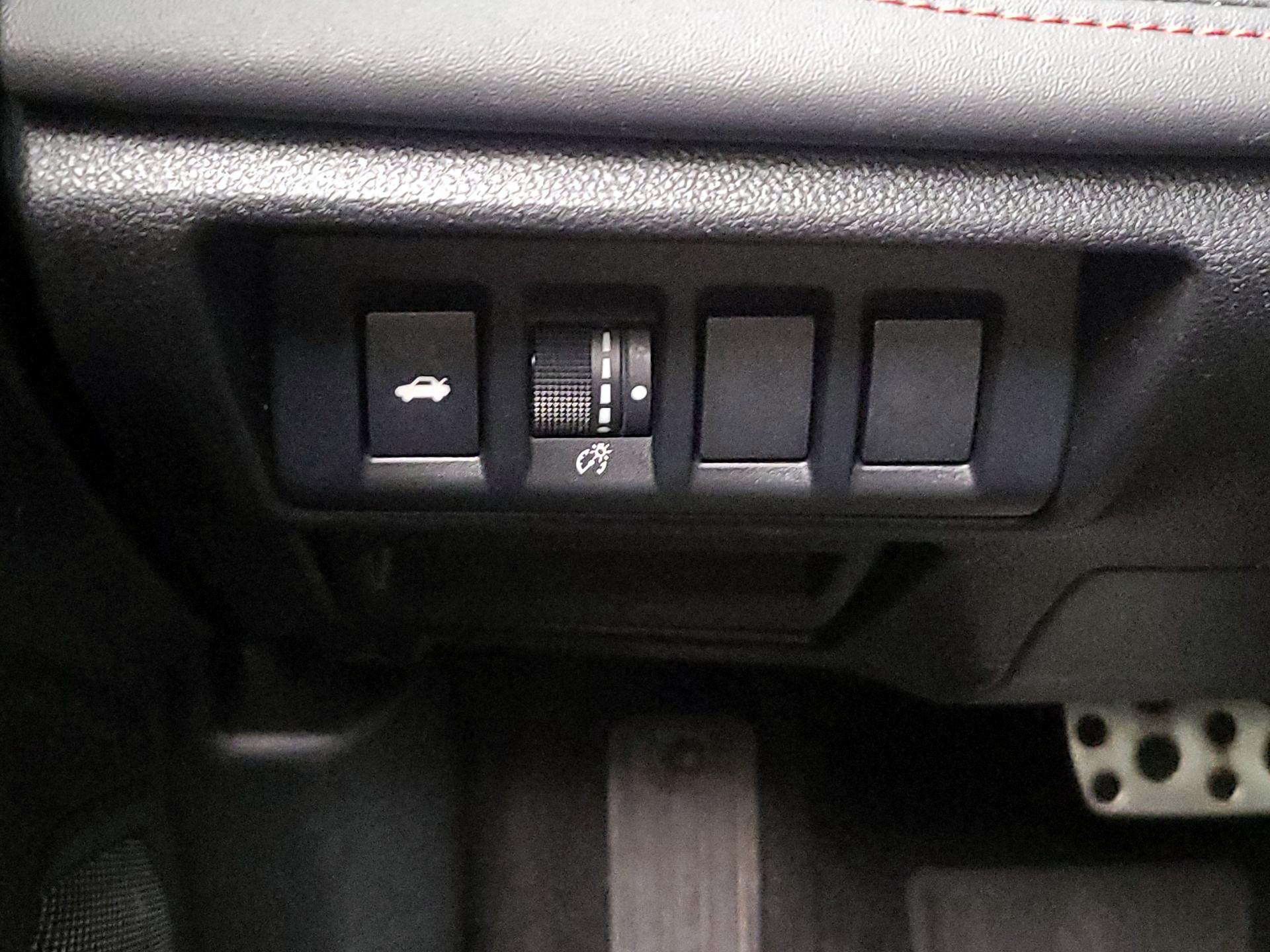 Thumbnail: 2025 Subaru Legacy - 13