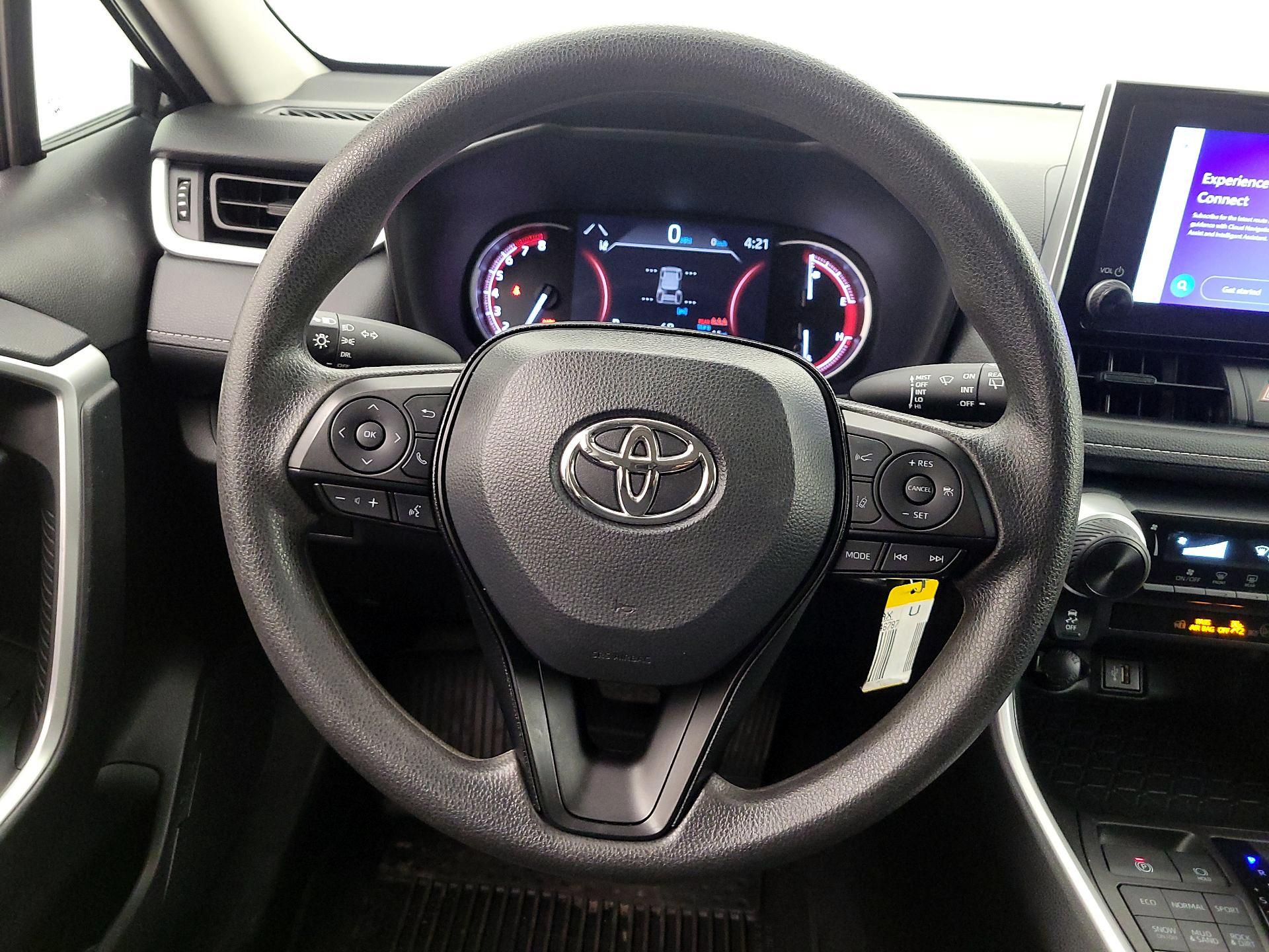 Thumbnail: 2024 Toyota RAV4 - 10