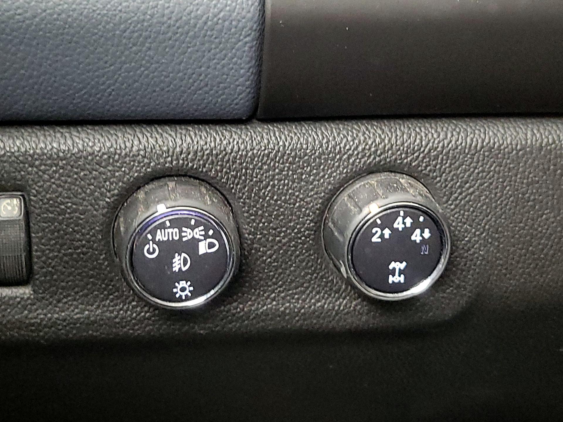 Thumbnail: 2016 Chevrolet Colorado - 13