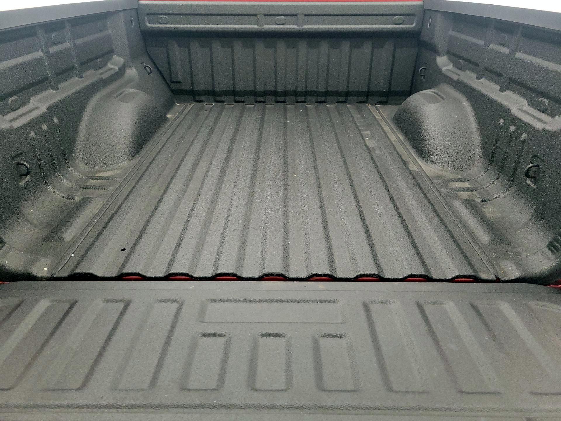 Thumbnail: 2016 Chevrolet Colorado - 20