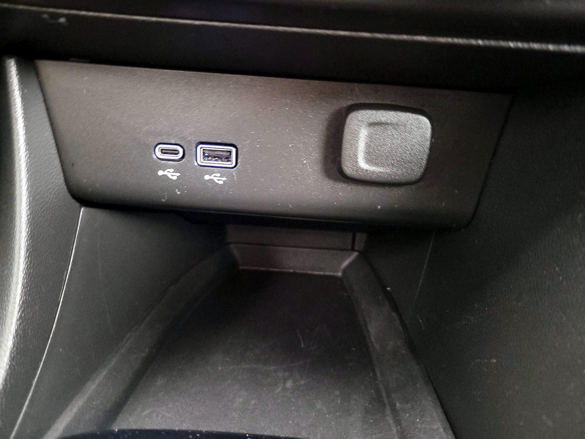 Thumbnail: 2024 Buick Encore GX - 18