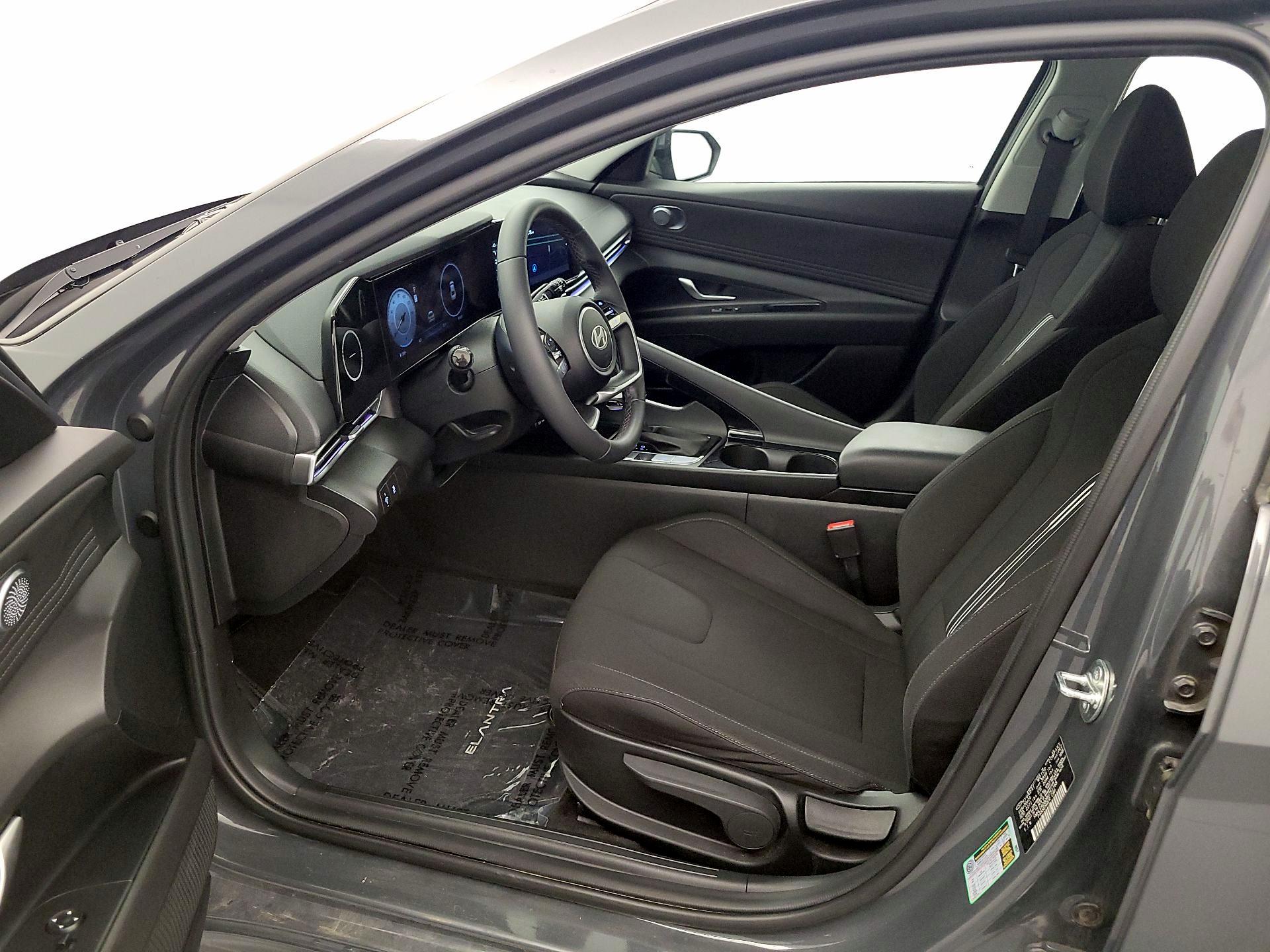 Thumbnail: 2024 Hyundai Elantra - 11