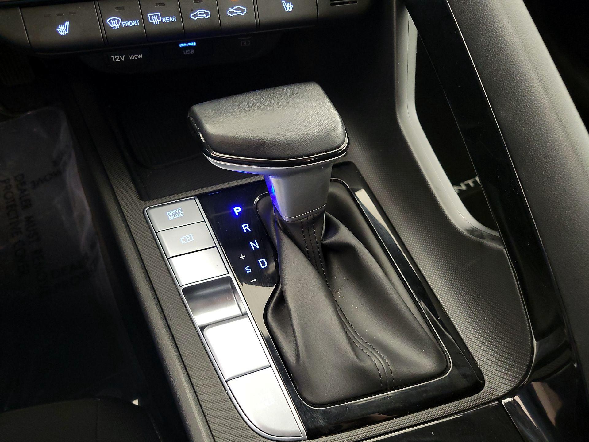 Thumbnail: 2024 Hyundai Elantra - 18
