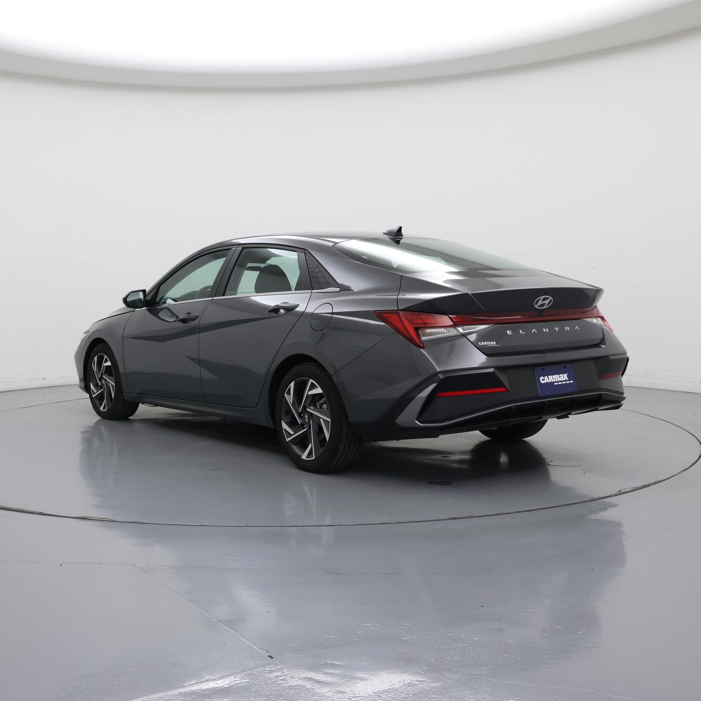 Thumbnail: 2024 Hyundai Elantra - 2