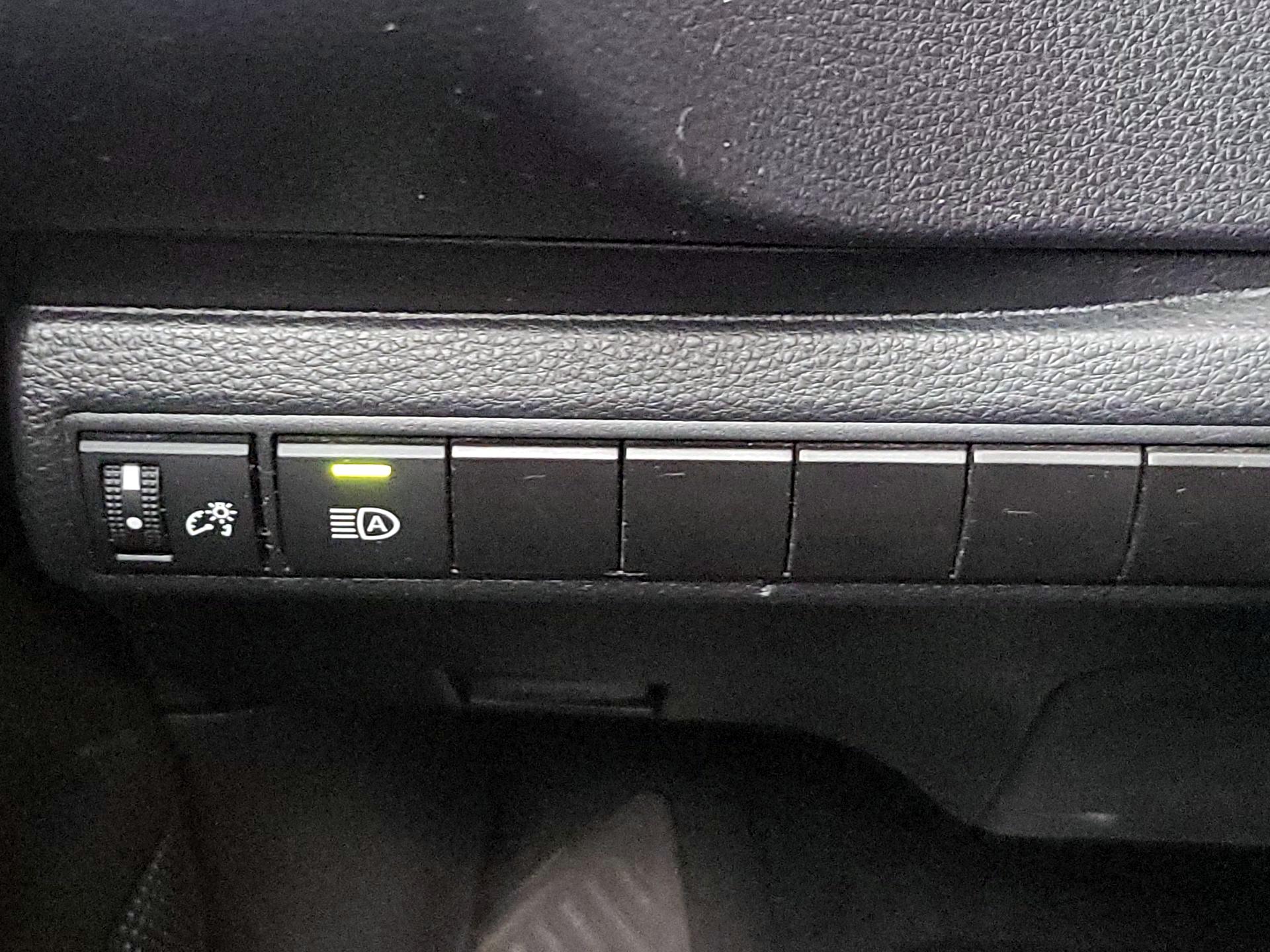 Thumbnail: 2024 Toyota Corolla - 13