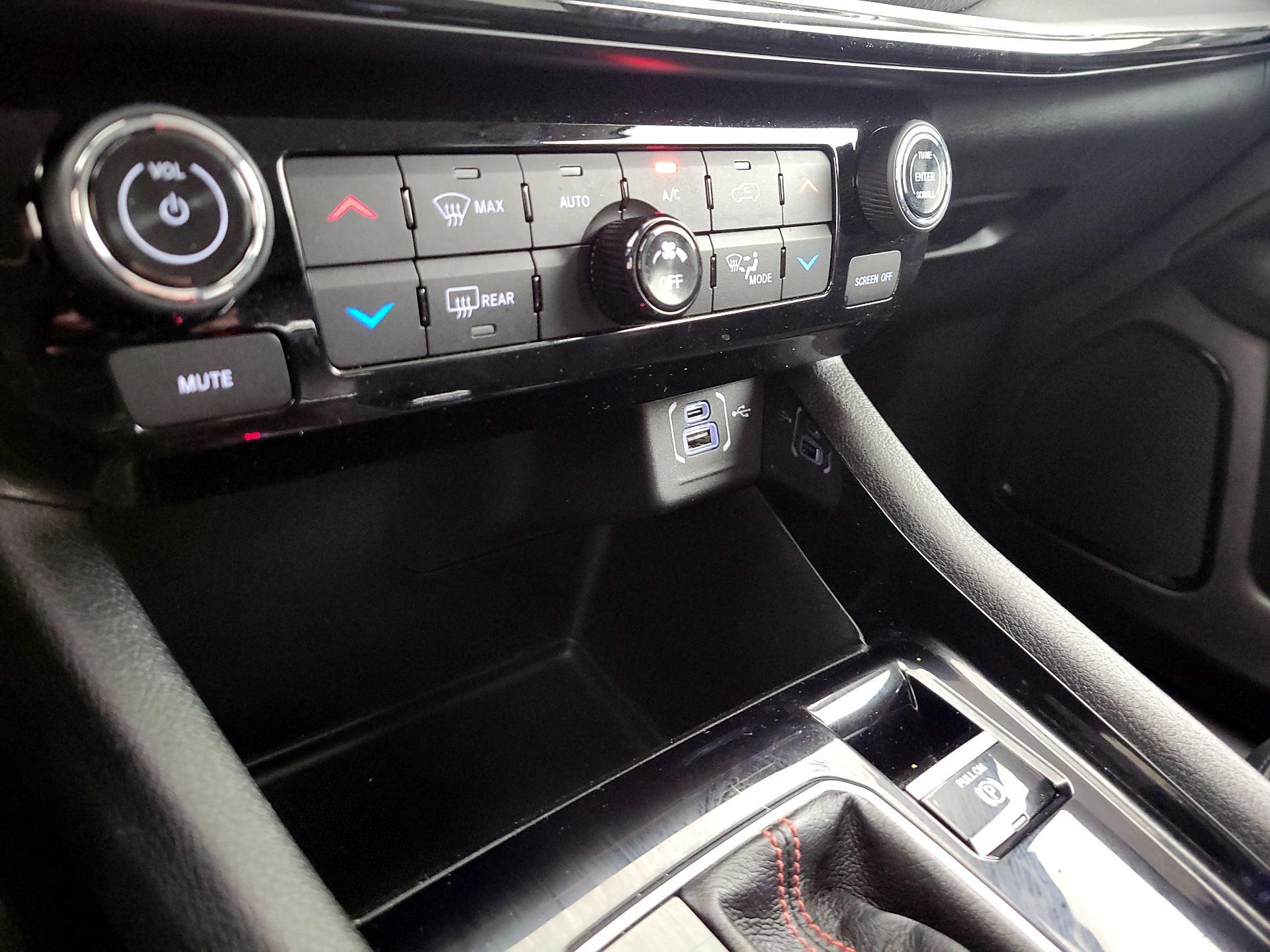 Thumbnail: 2022 Jeep Compass - 18