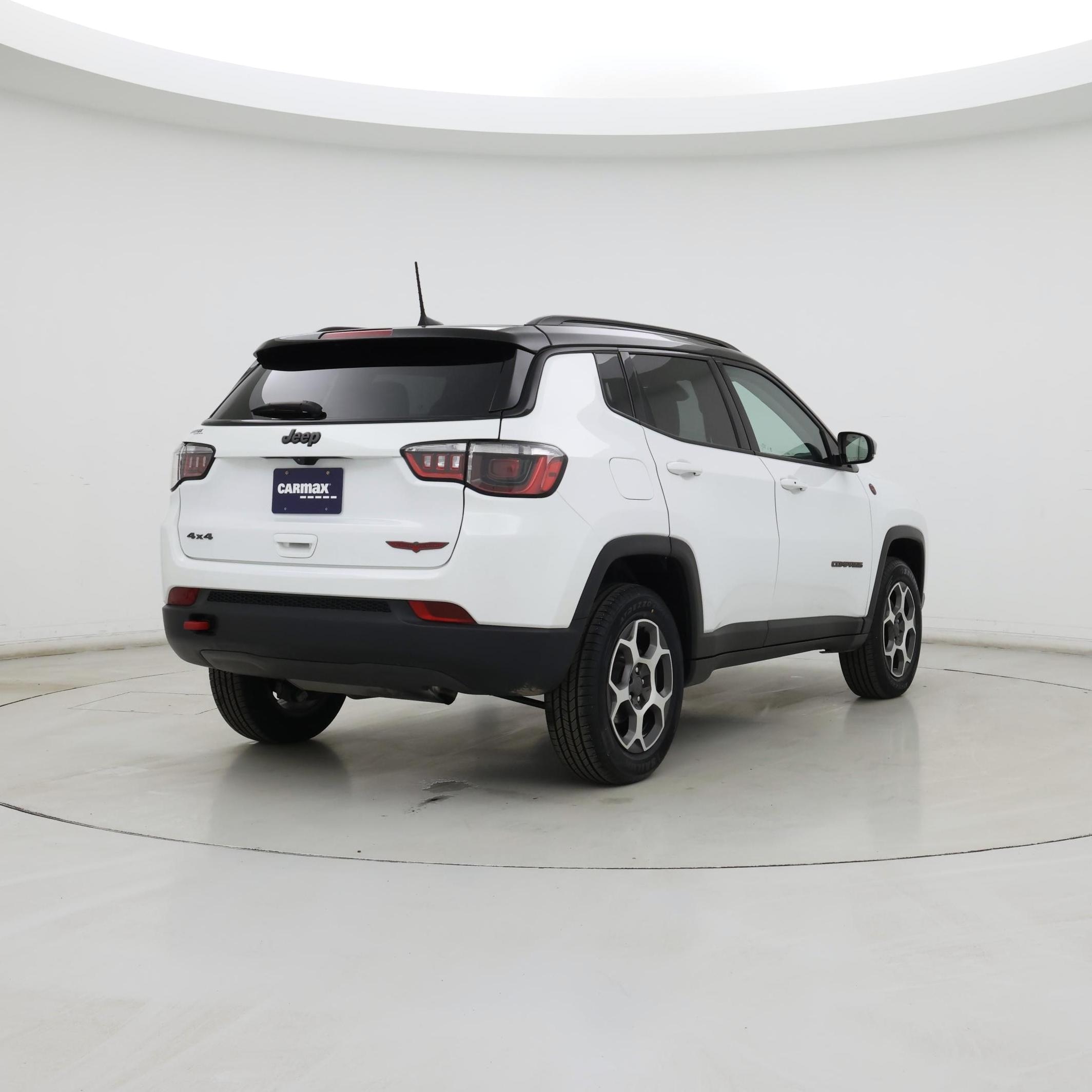 Thumbnail: 2022 Jeep Compass - 8