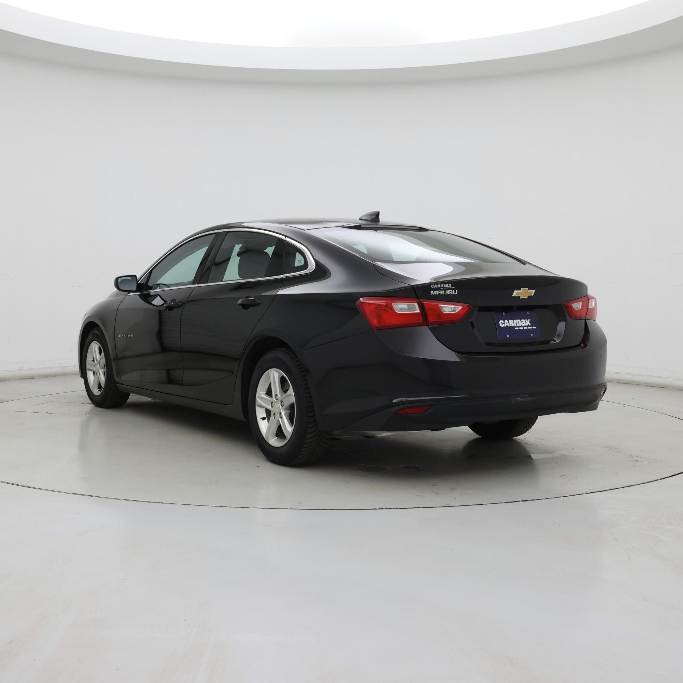 Thumbnail: 2023 Chevrolet Malibu - 2