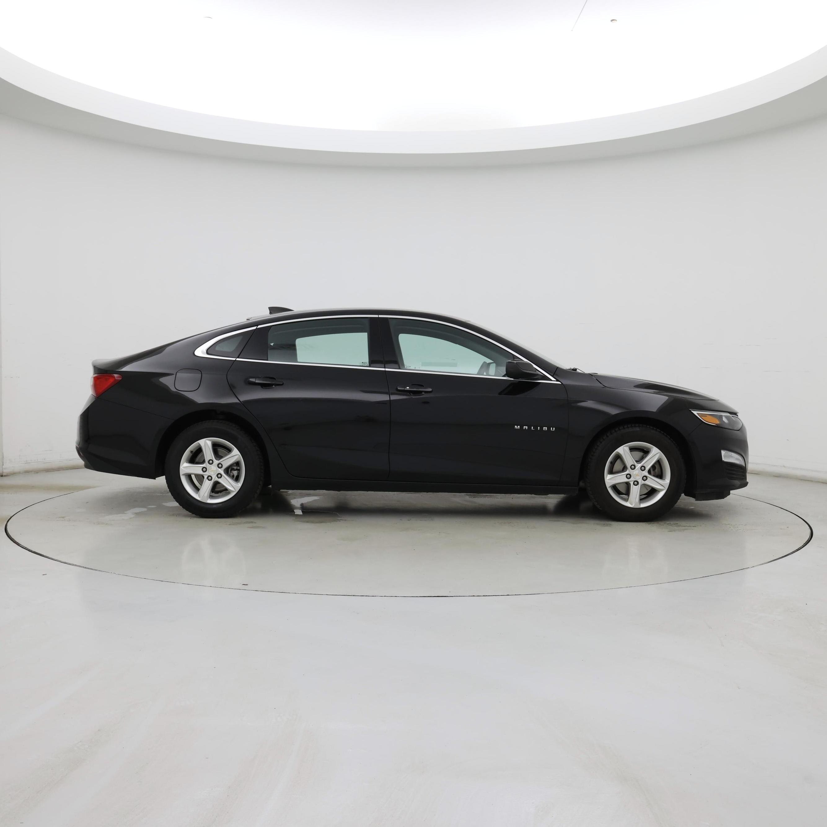 Thumbnail: 2023 Chevrolet Malibu - 7