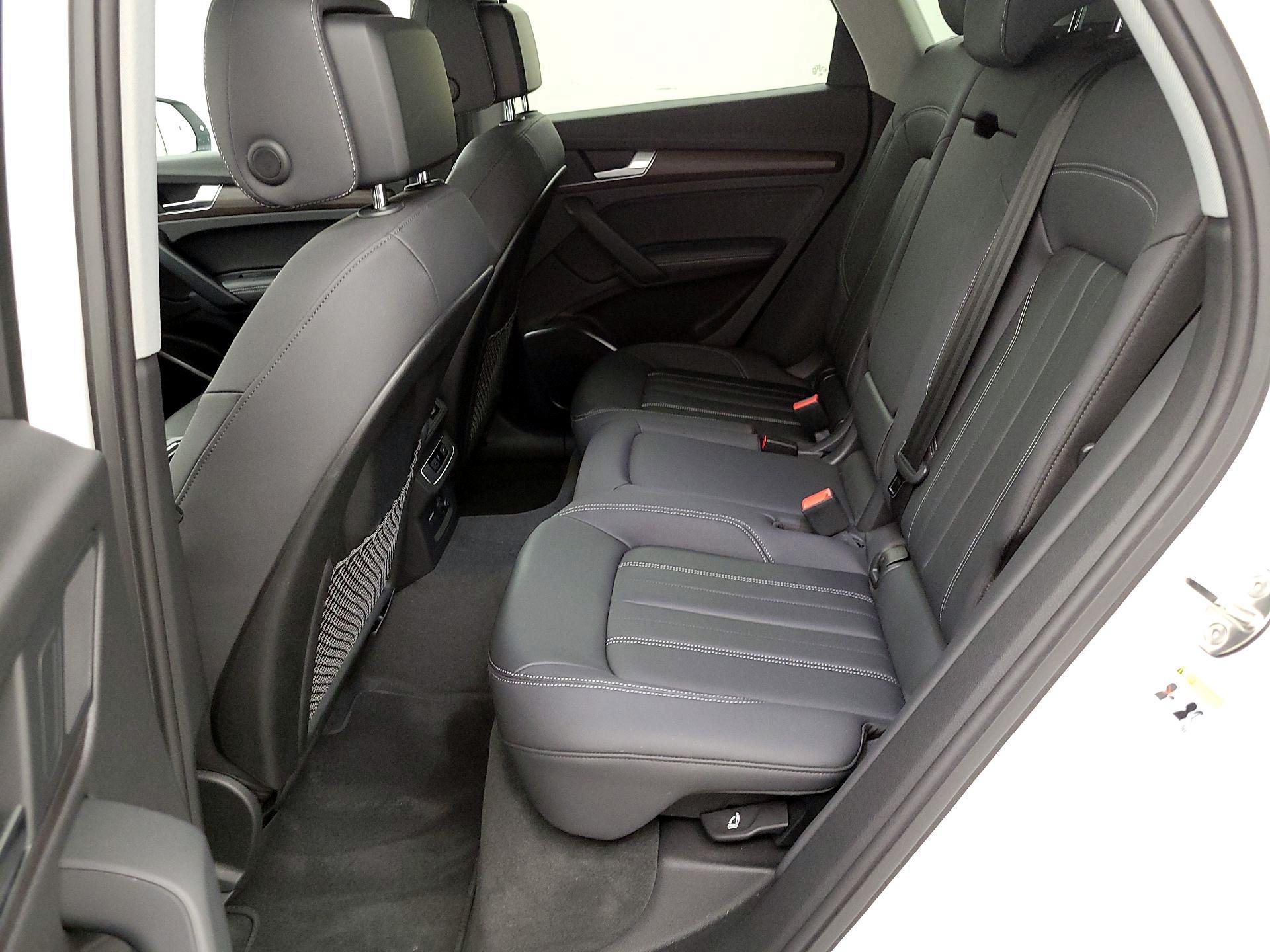 Thumbnail: 2022 Audi Q5 - 20