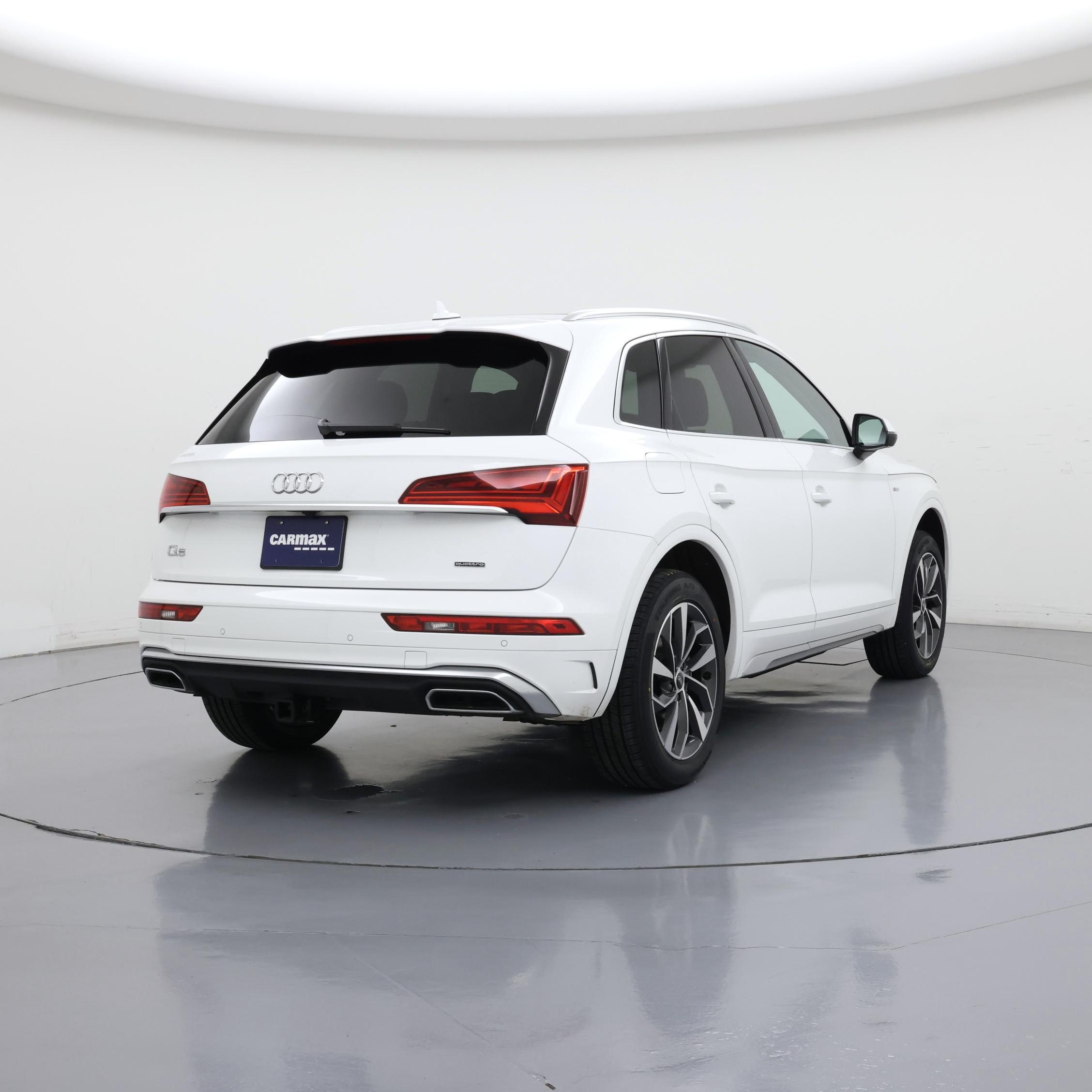 Thumbnail: 2022 Audi Q5 - 8