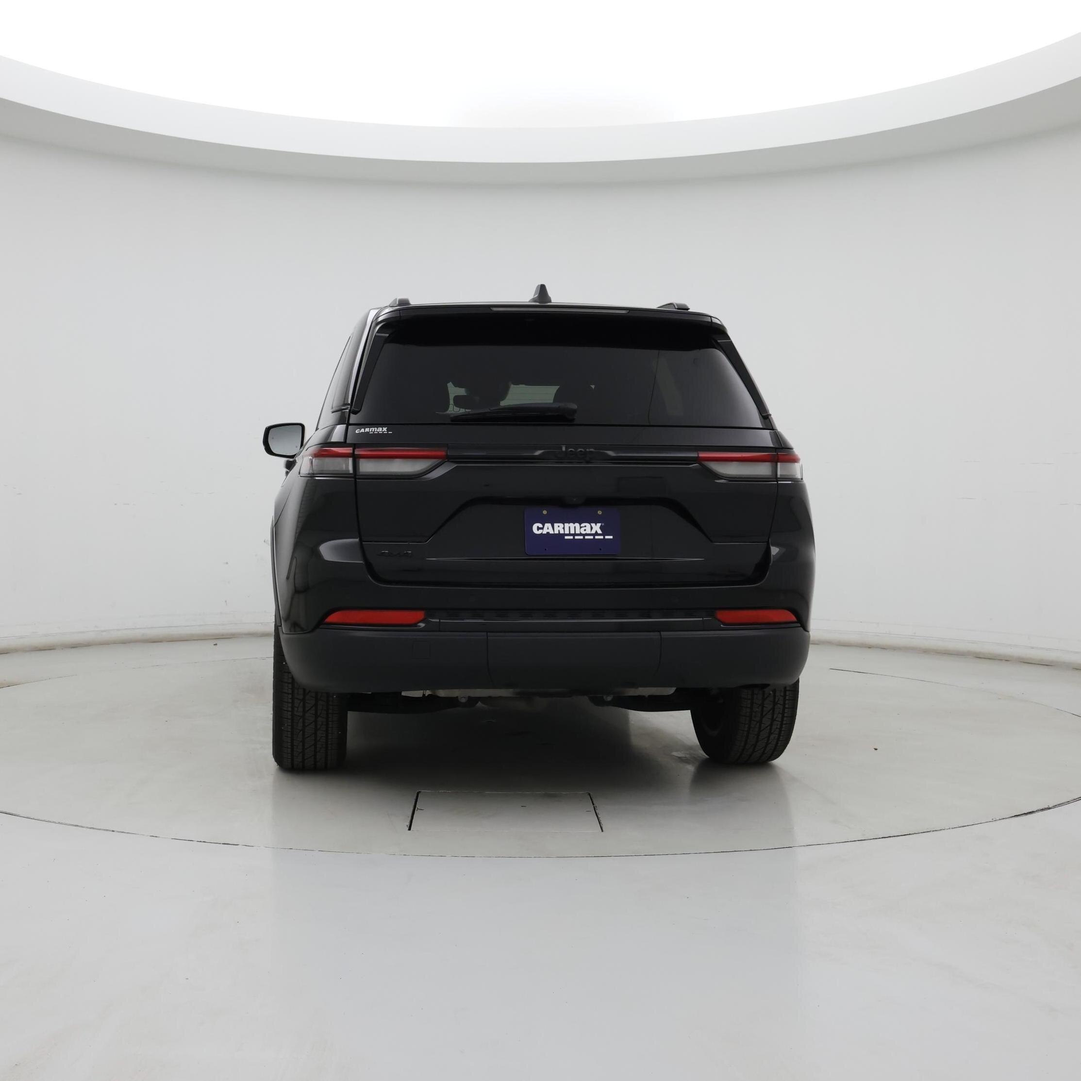 Thumbnail: 2023 Jeep Grand Cherokee - 6