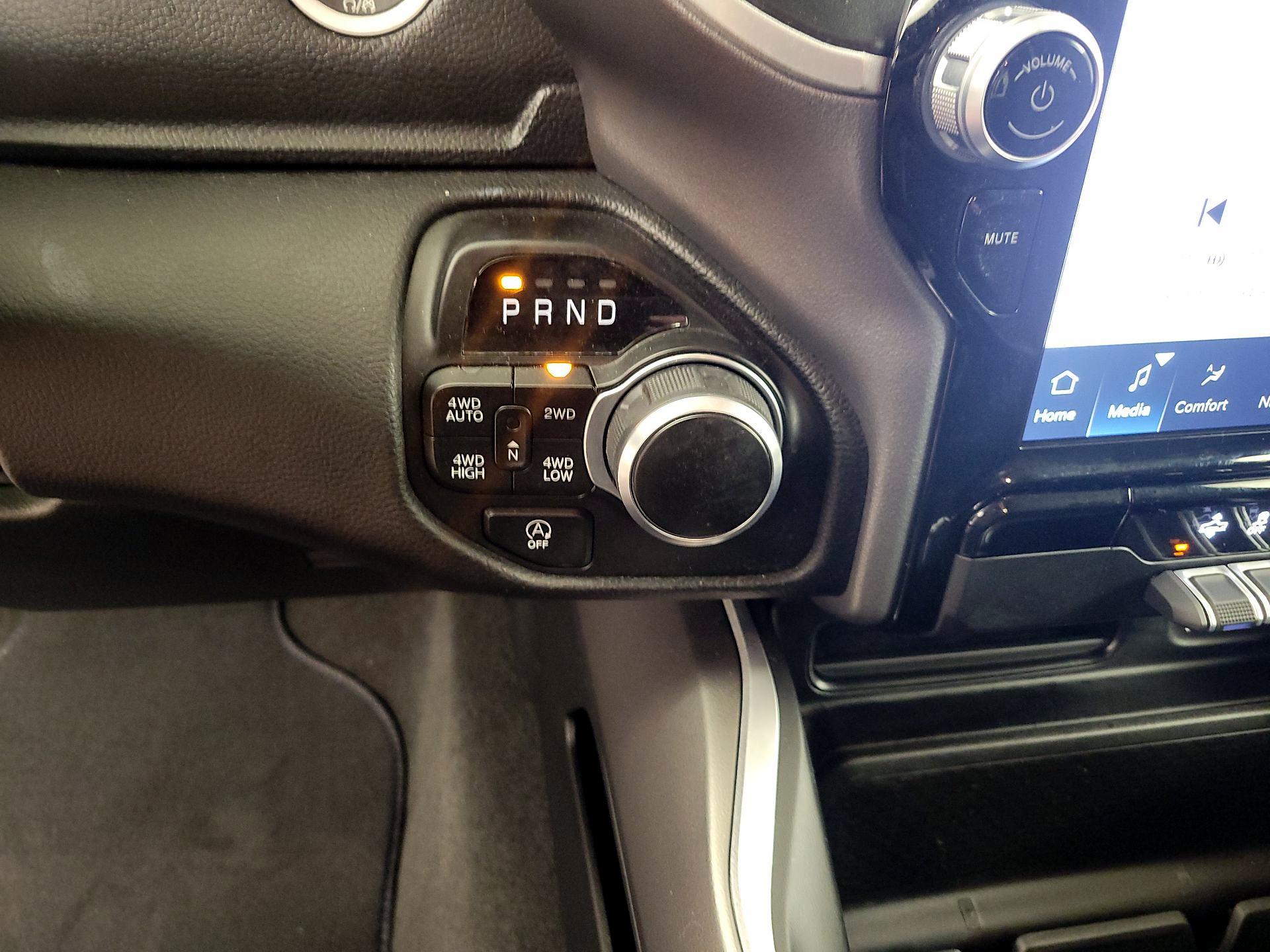 Thumbnail: 2023 RAM 1500 - 18