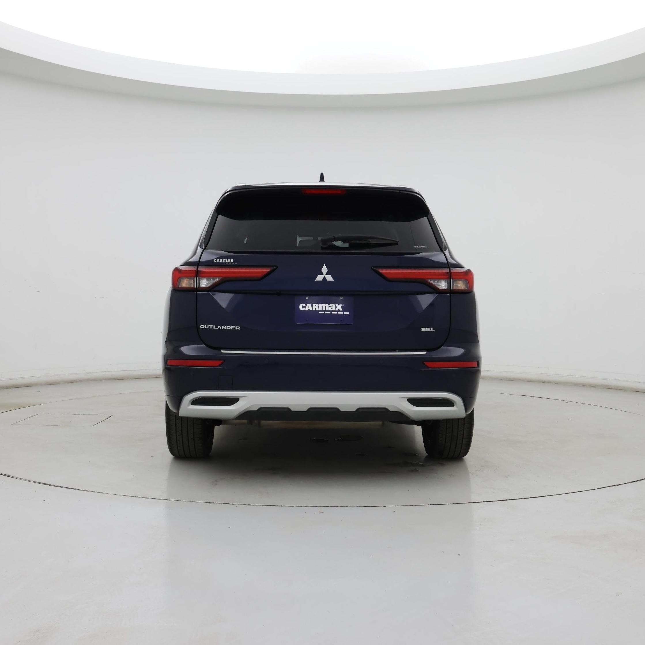 Thumbnail: 2024 Mitsubishi Outlander - 6