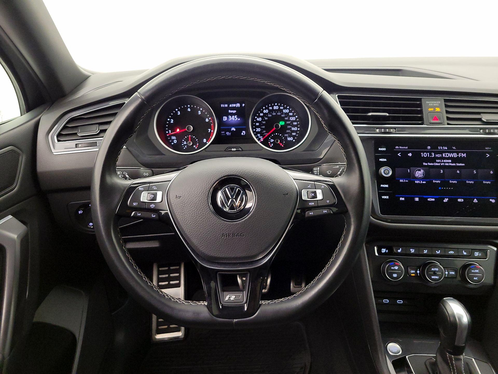 Thumbnail: 2021 Volkswagen Tiguan - 10