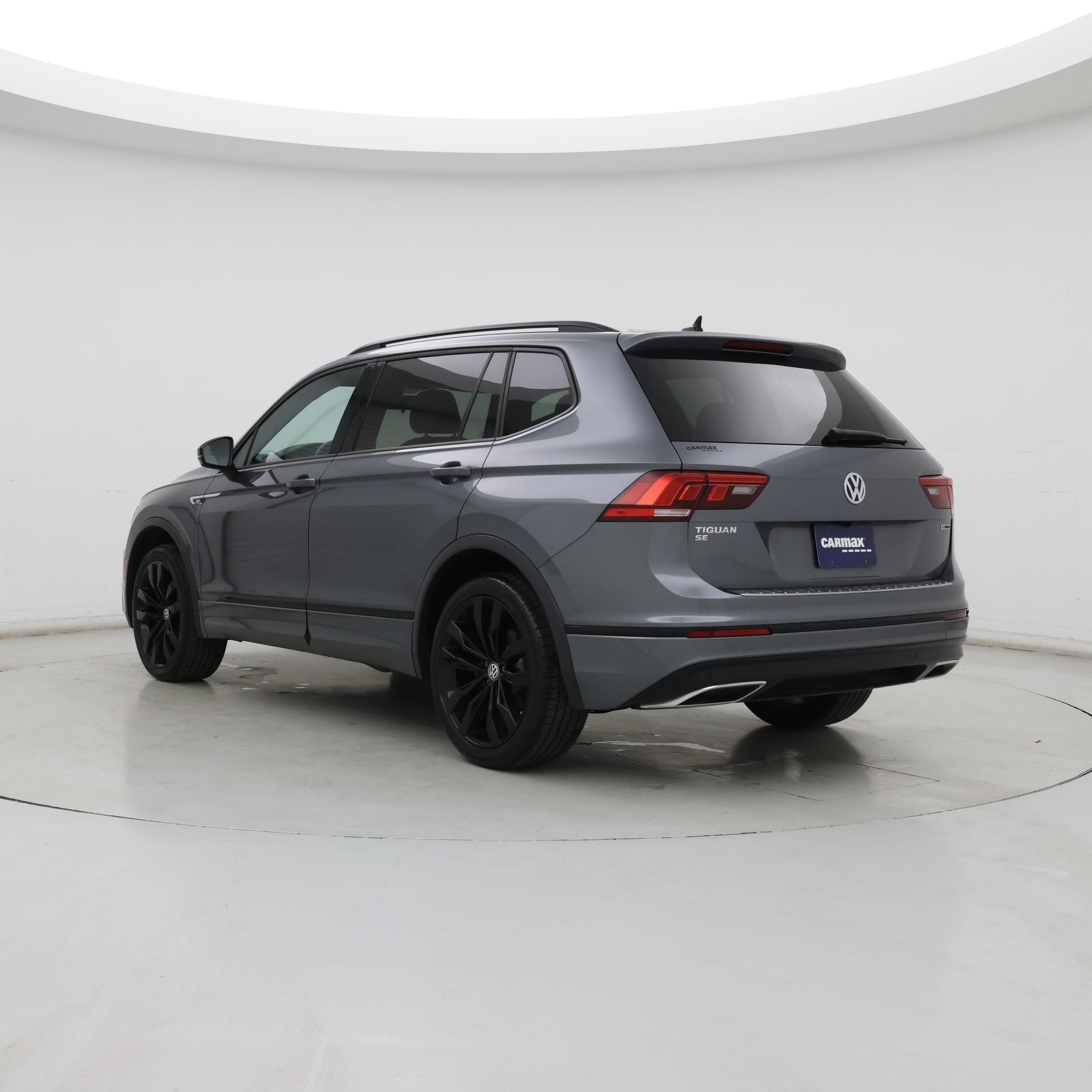 Thumbnail: 2021 Volkswagen Tiguan - 2