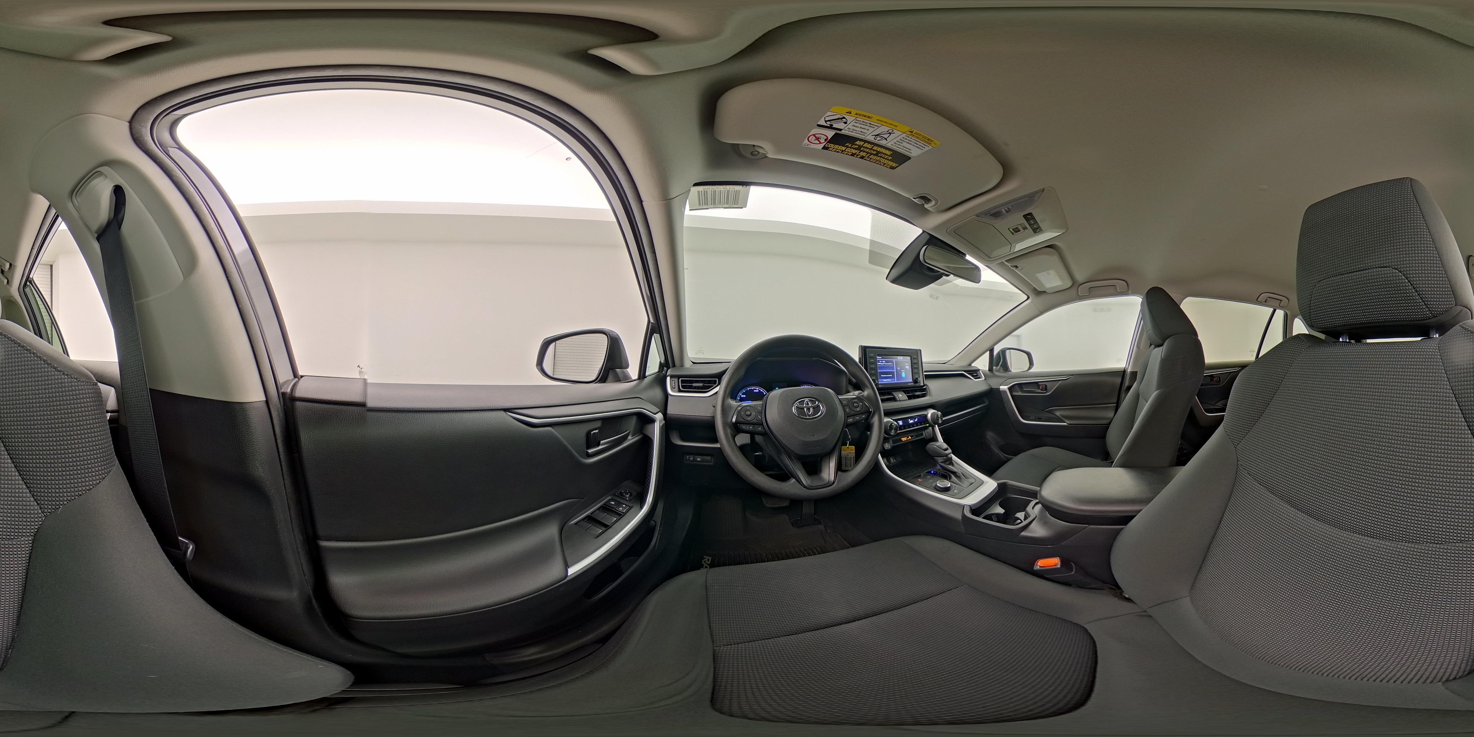 2021 Toyota RAV4 LE - Photo 26