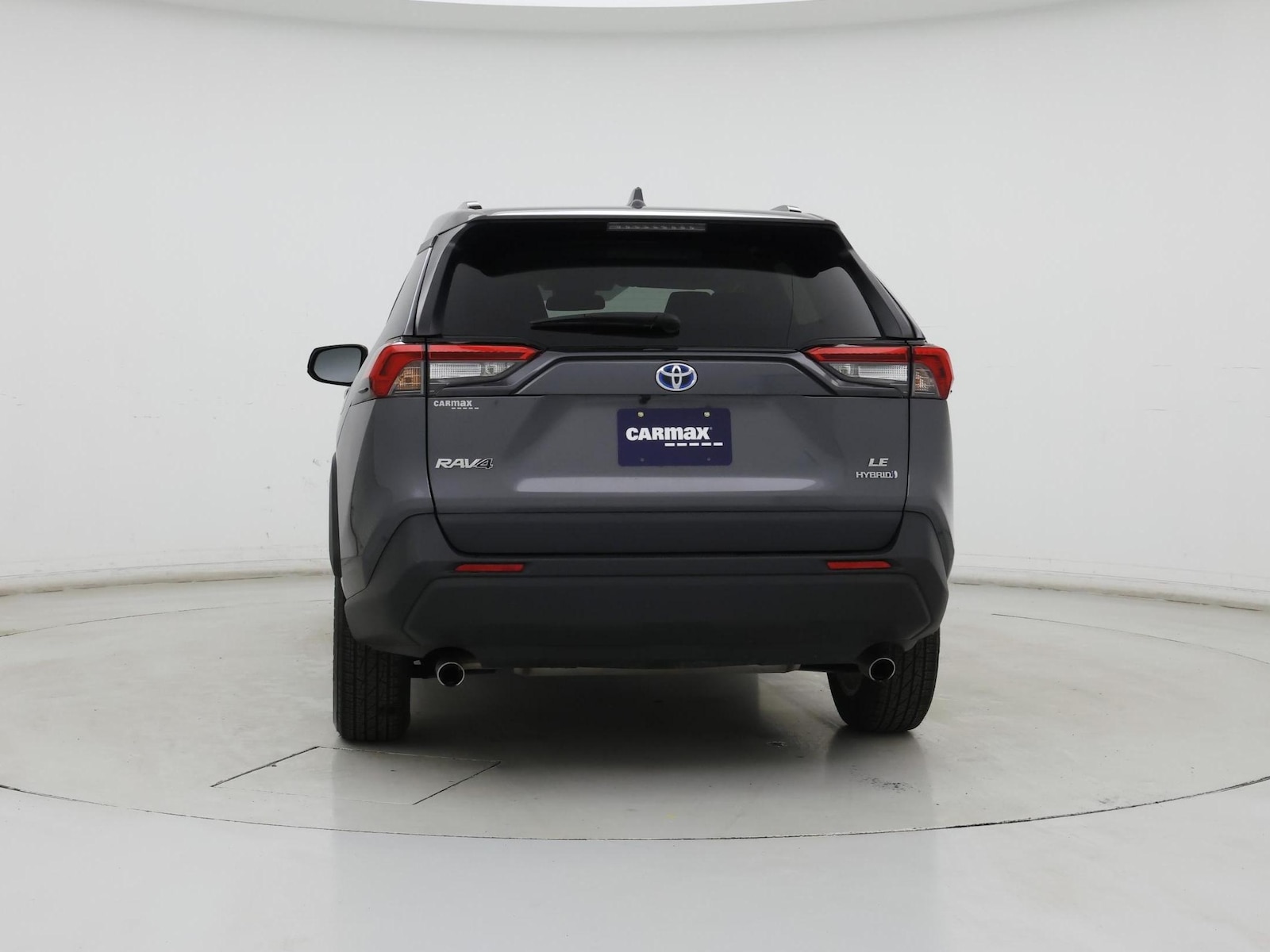 2021 Toyota RAV4 LE - Photo 7