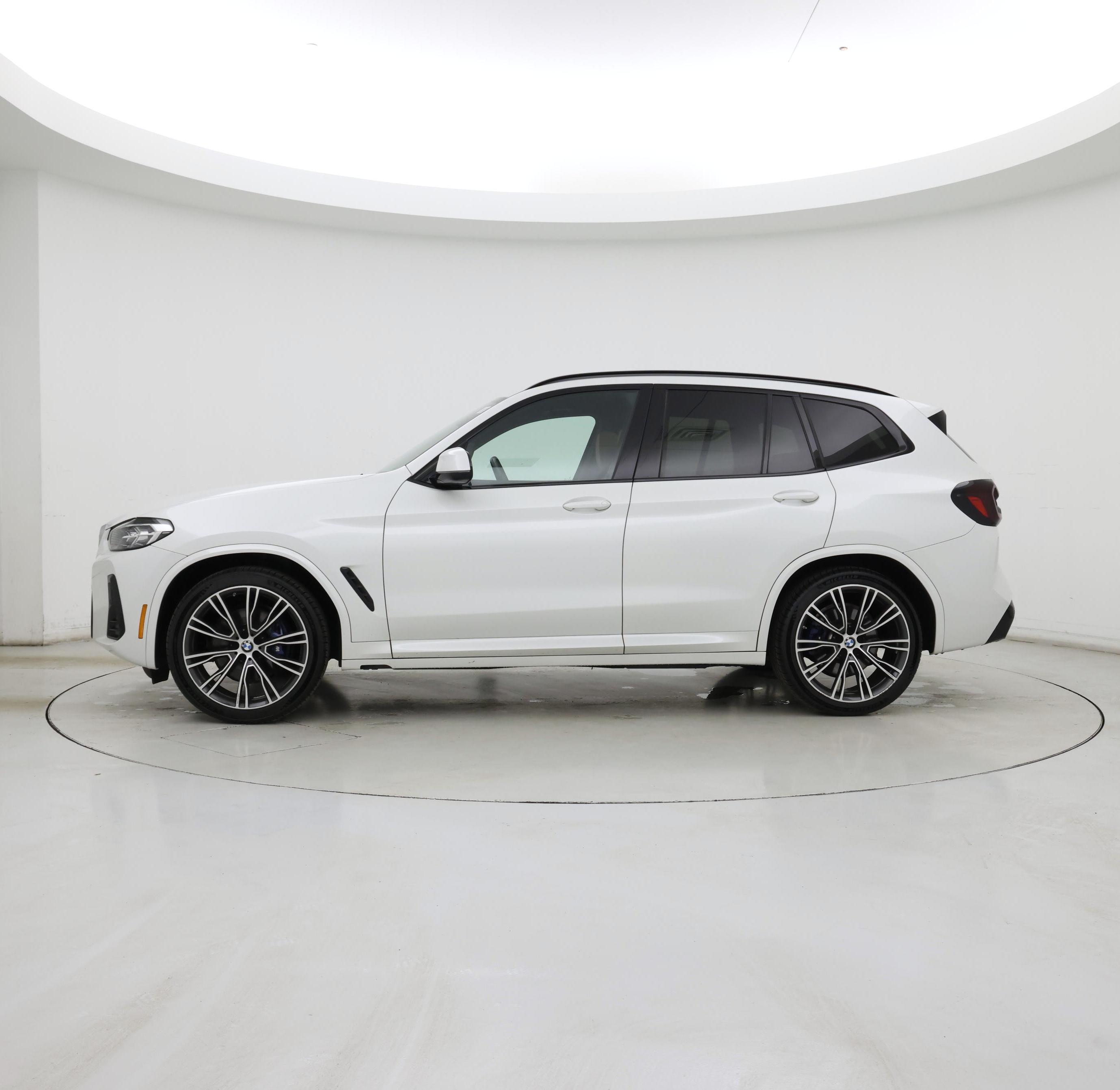 Thumbnail: 2022 BMW X3 - 3