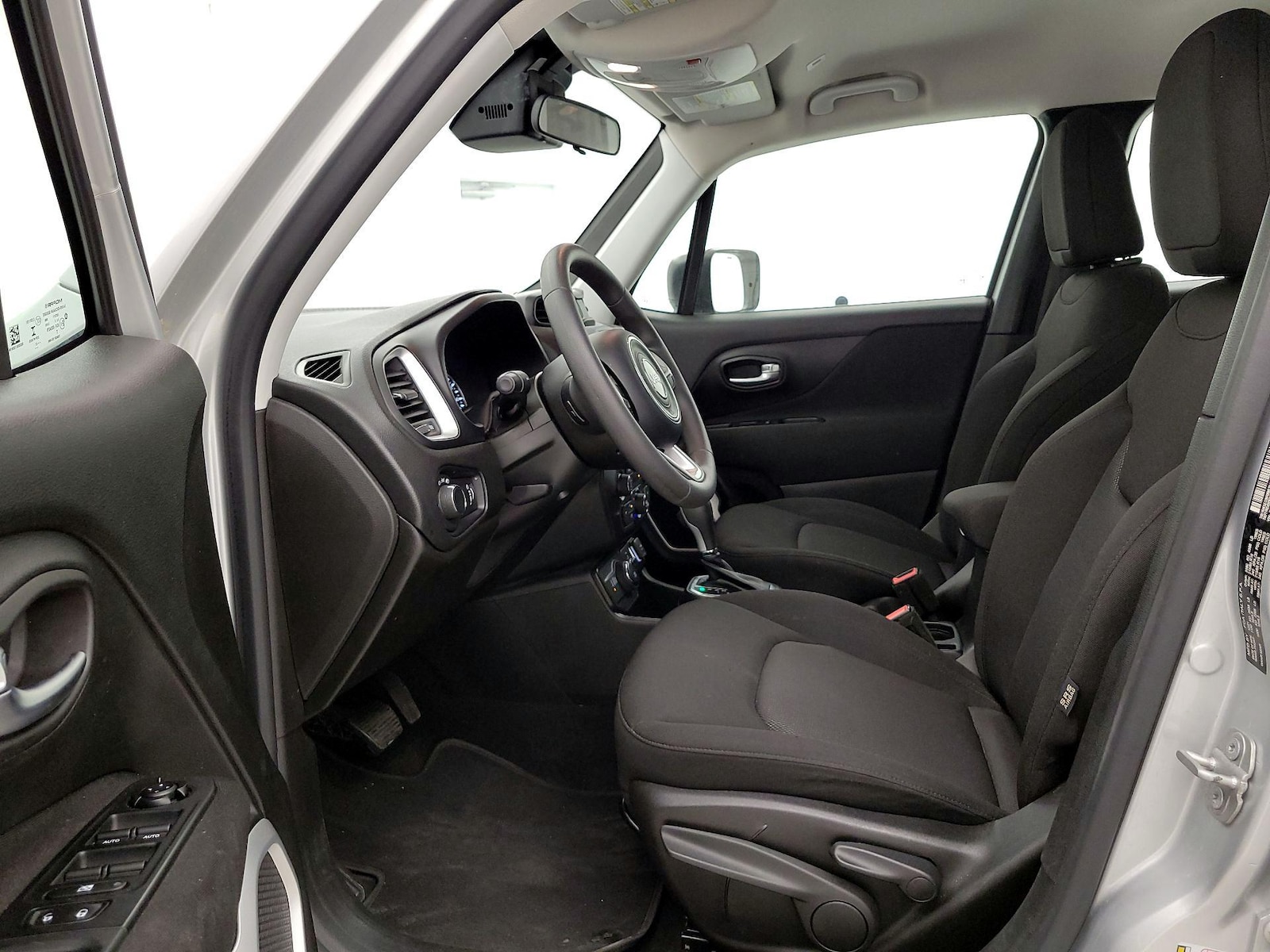 2021 Jeep Renegade Sport - Photo 12