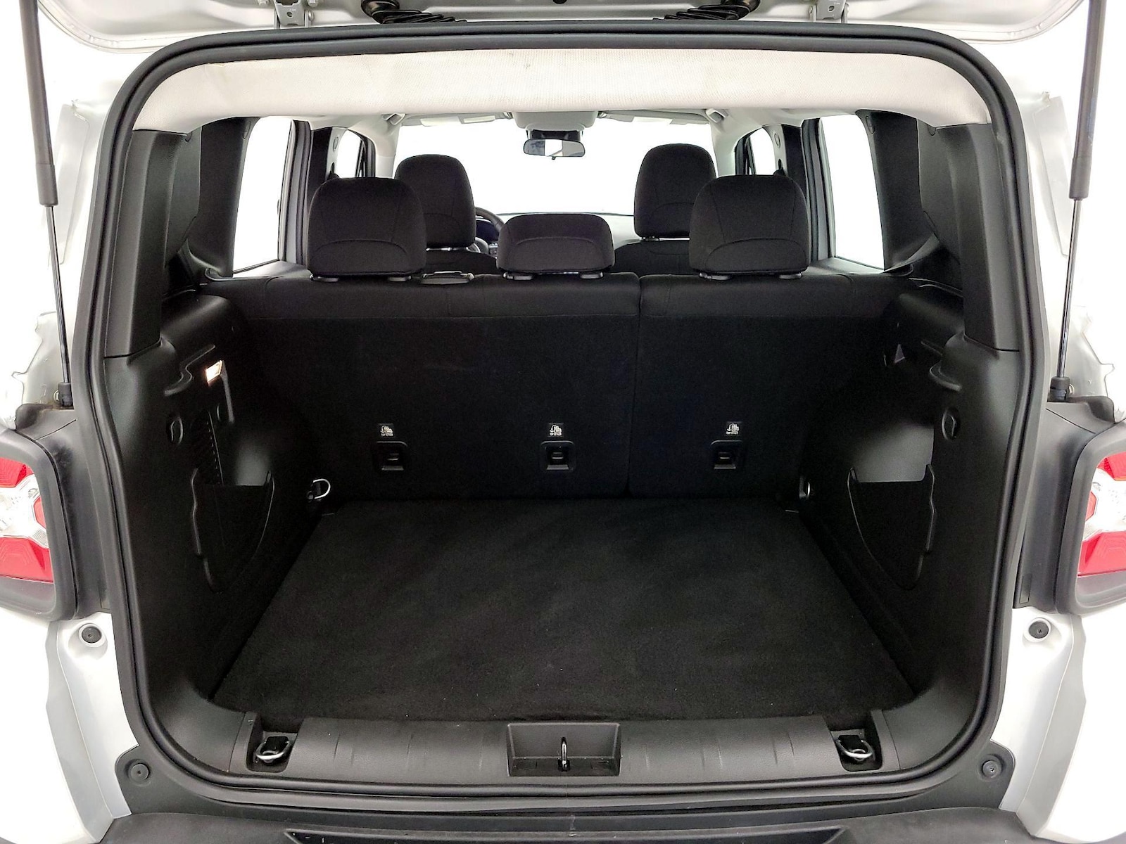 2021 Jeep Renegade Sport - Photo 21