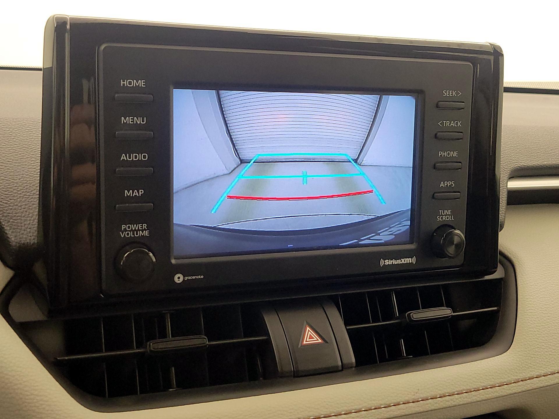 Thumbnail: 2021 Toyota RAV4 - 14