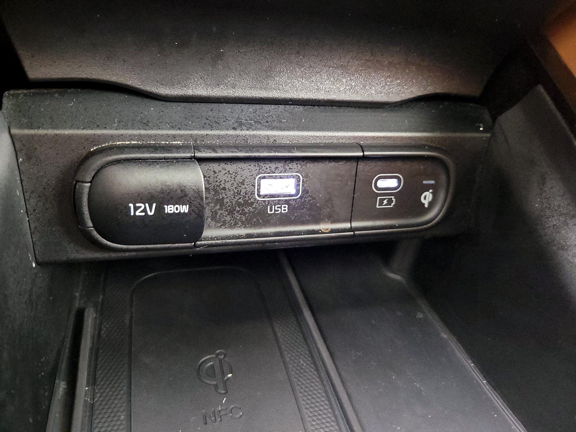 Thumbnail: 2024 Kia Telluride - 19