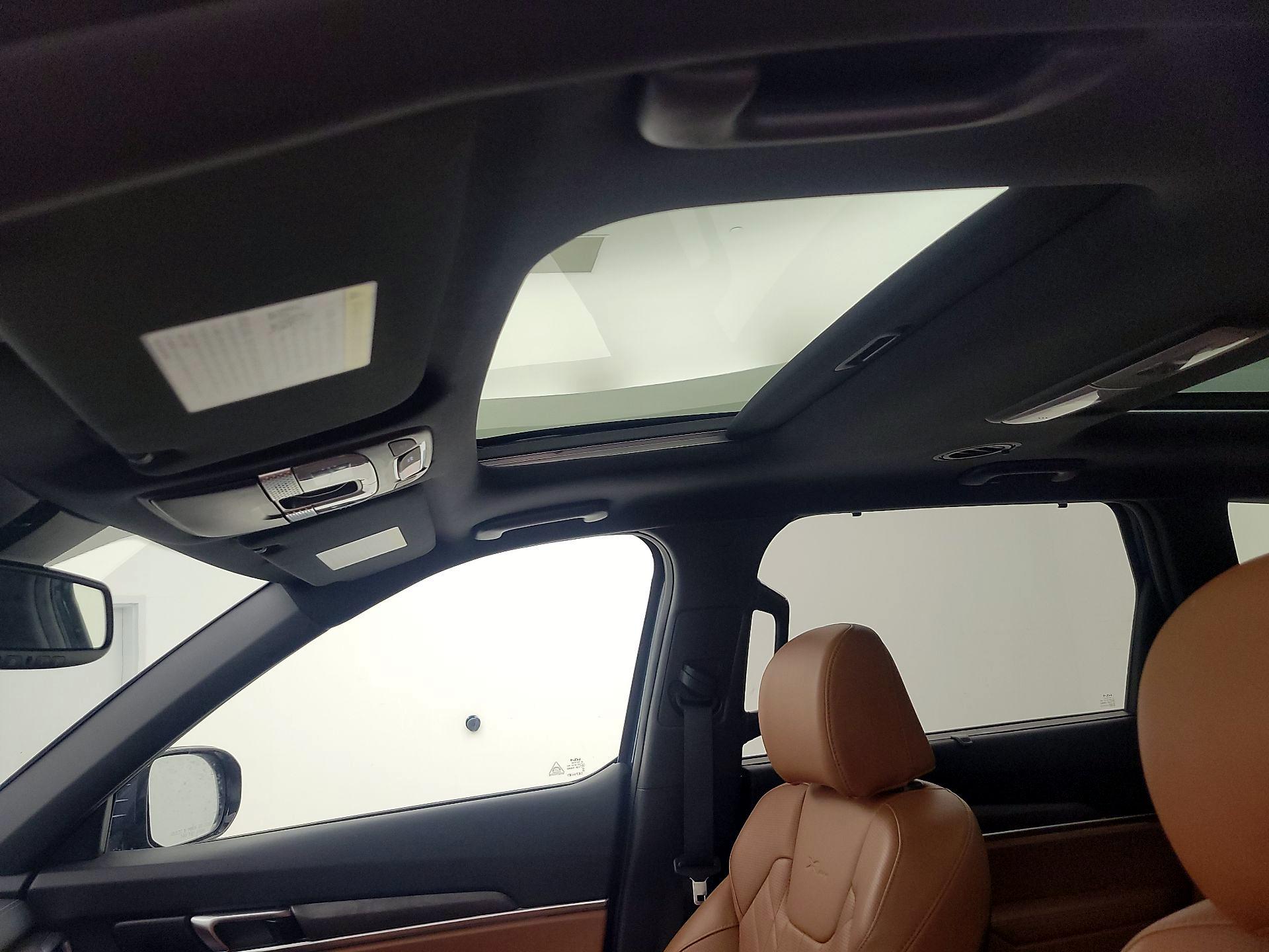 Thumbnail: 2024 Kia Telluride - 20