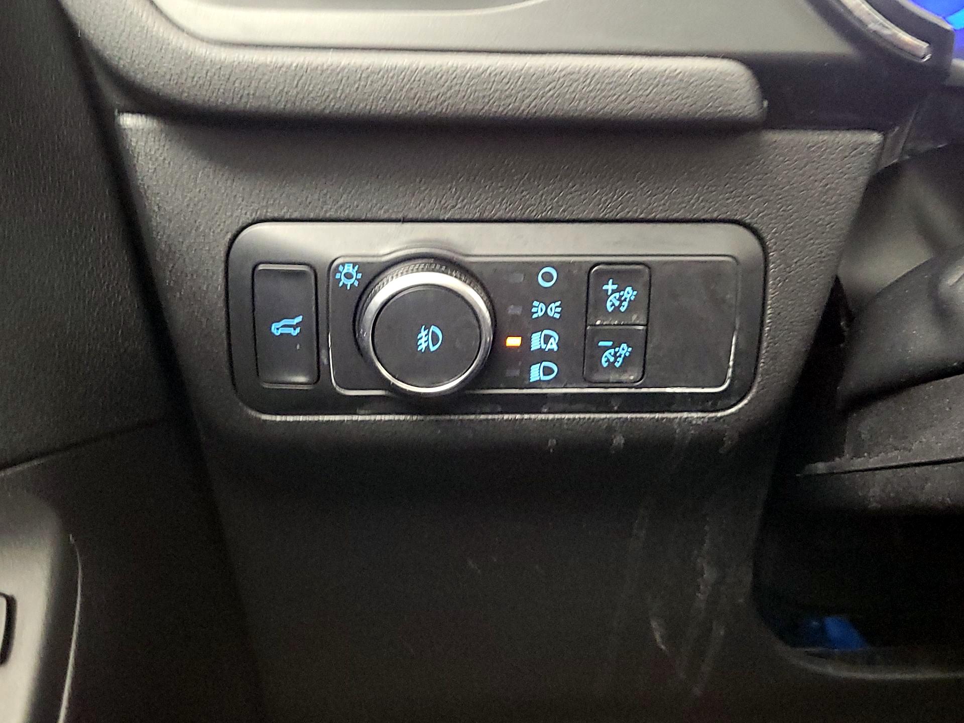 Thumbnail: 2022 Ford Escape - 13