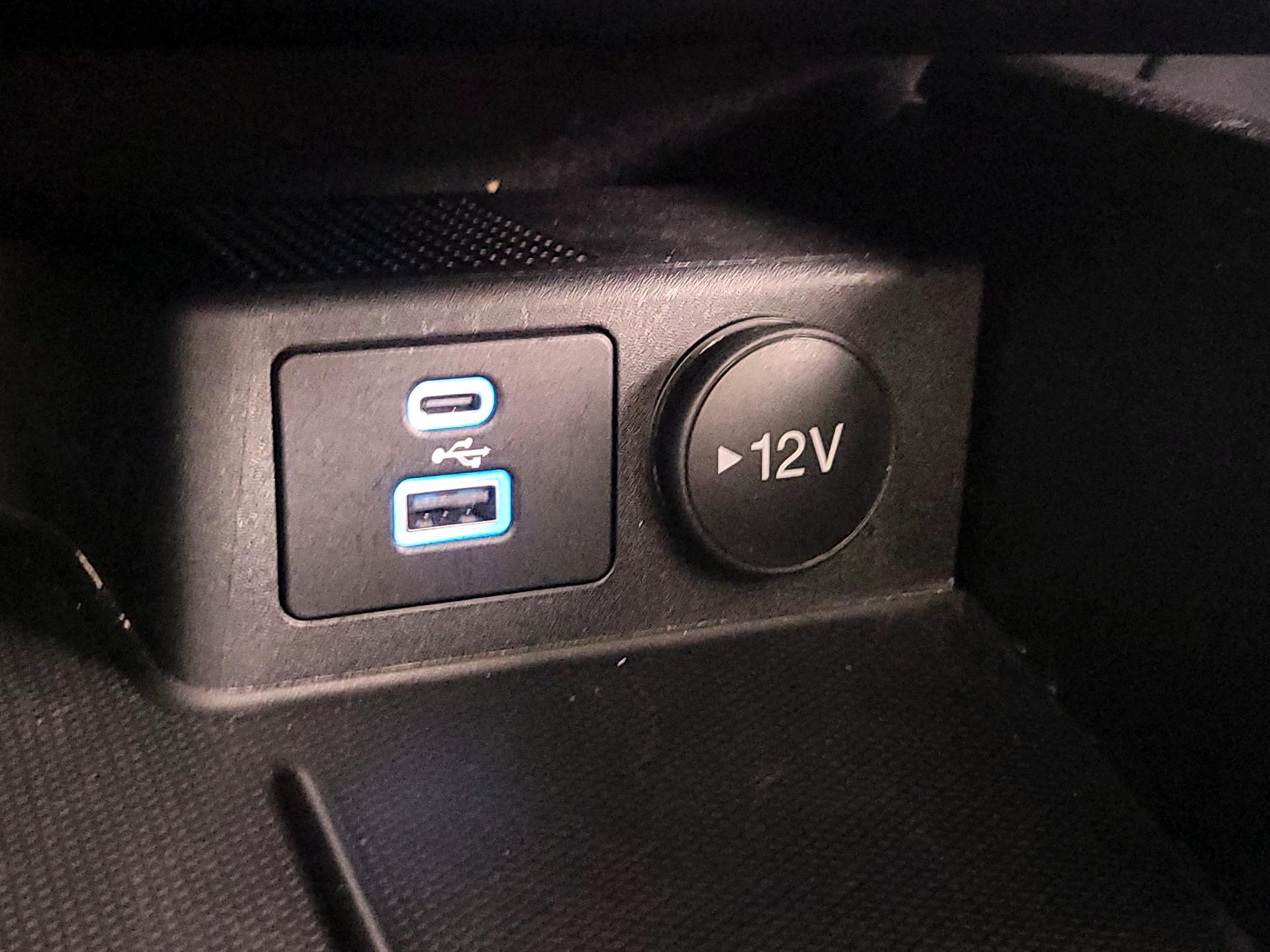 Thumbnail: 2022 Ford Escape - 19