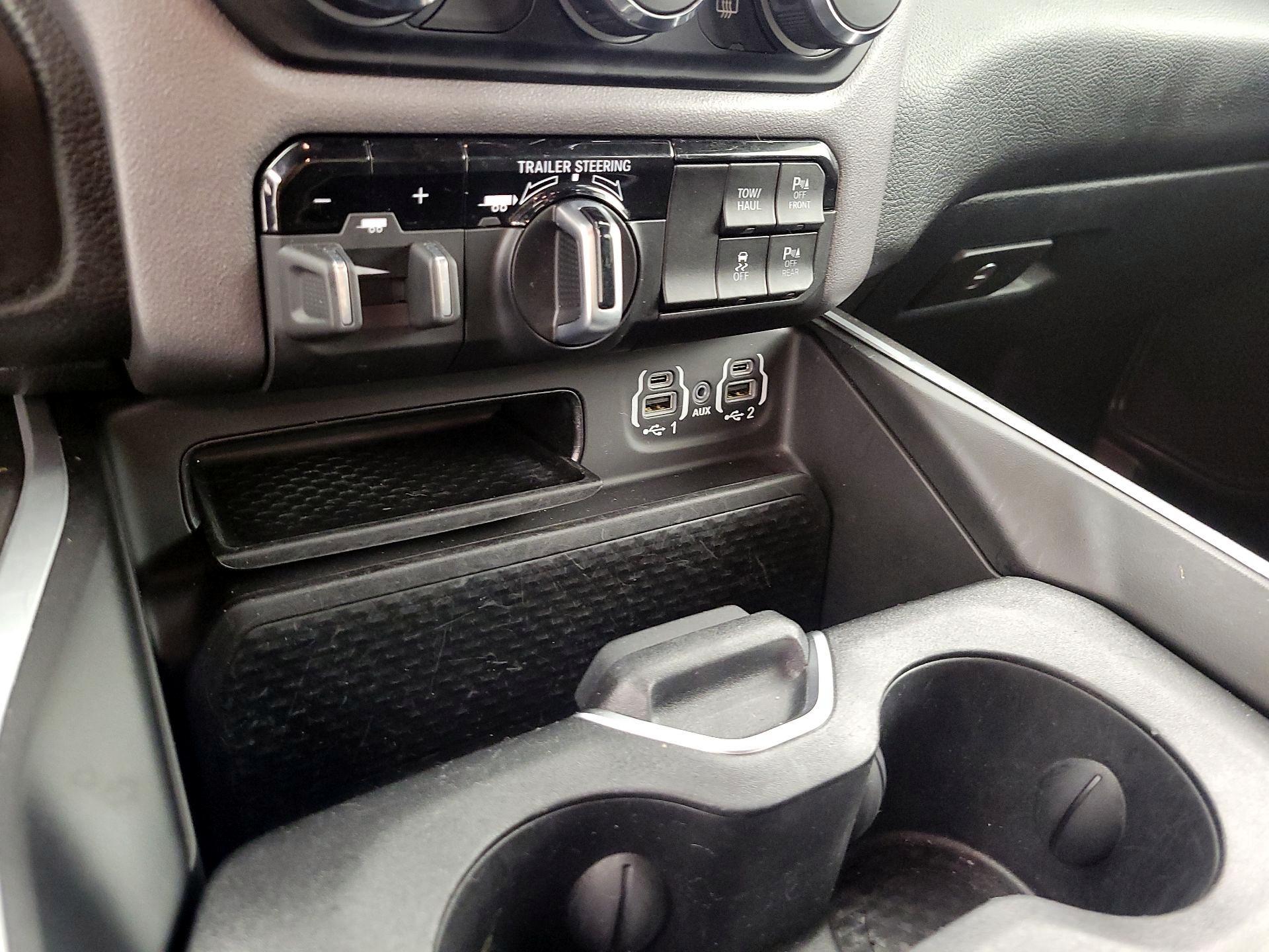 Thumbnail: 2022 RAM 1500 - 18