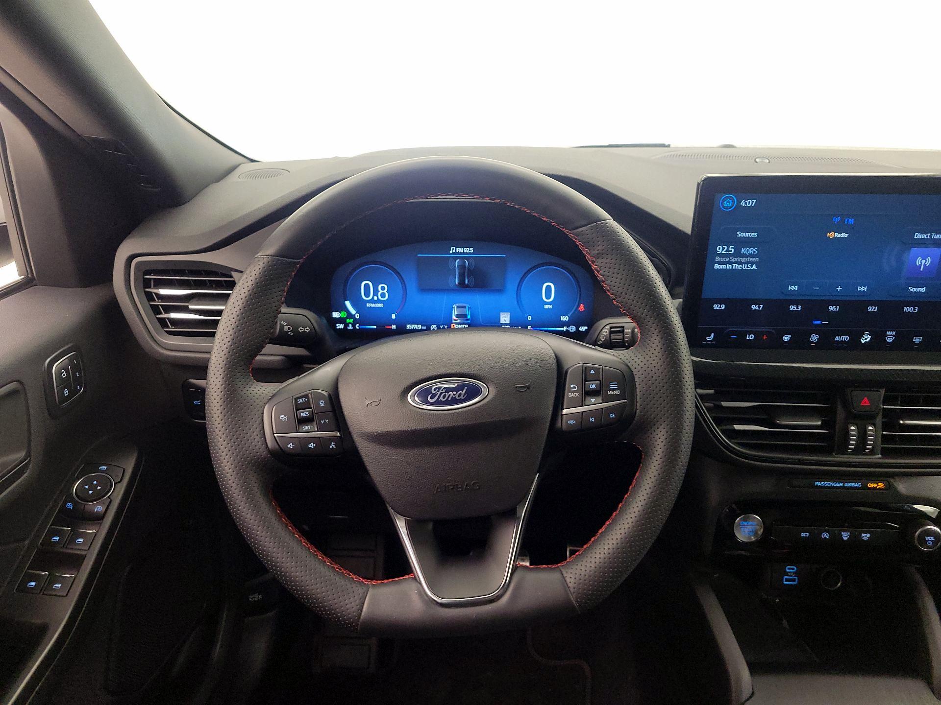 Thumbnail: 2023 Ford Escape - 10