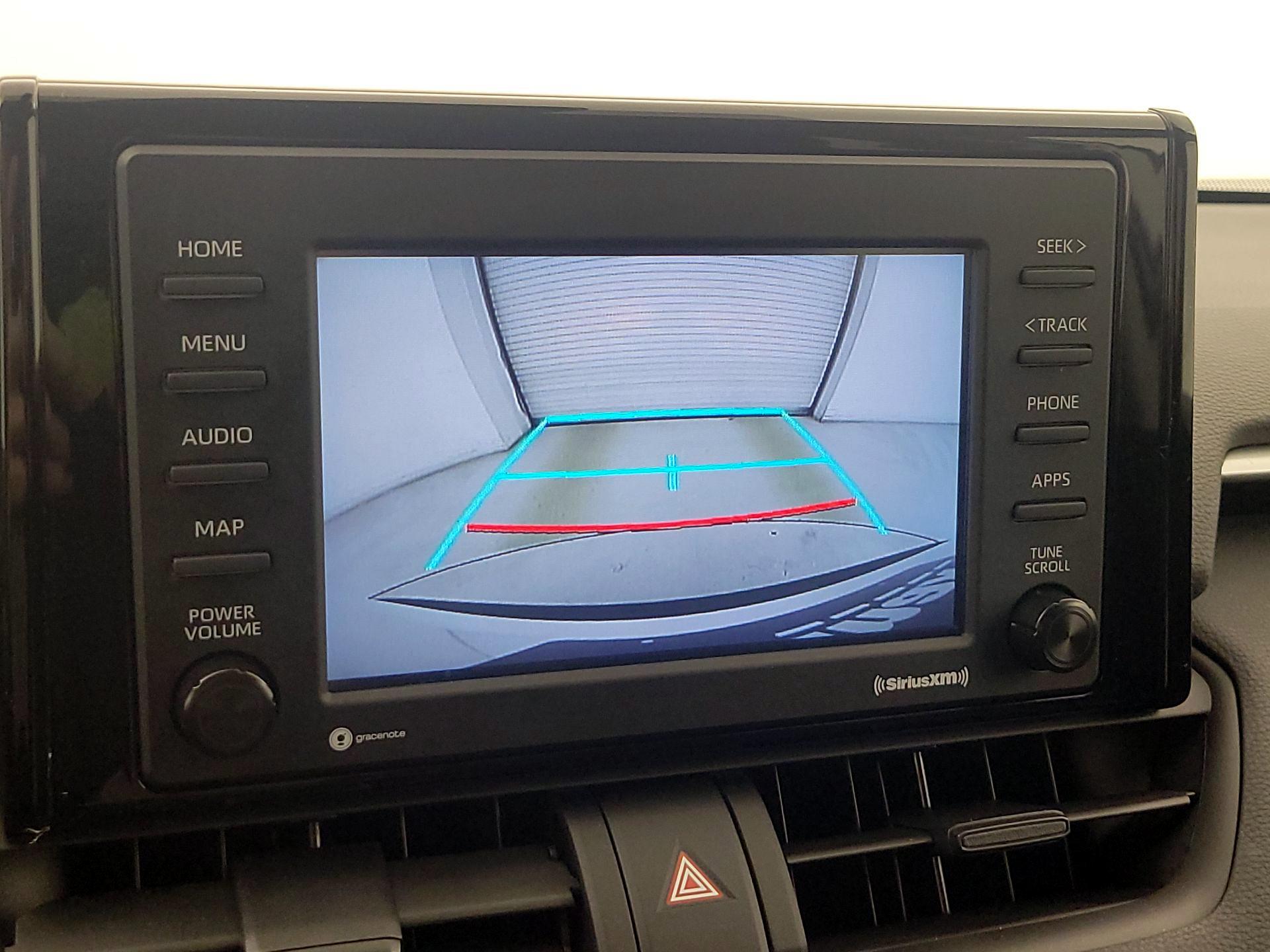 Thumbnail: 2022 Toyota RAV4 - 14