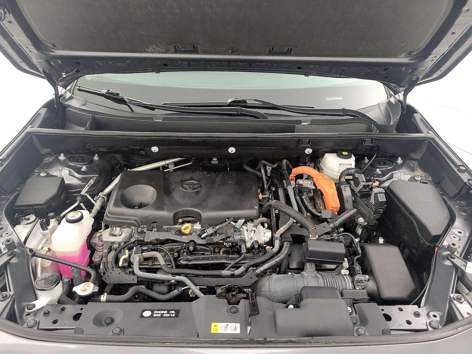 2024 Toyota RAV4 LE - Photo 22