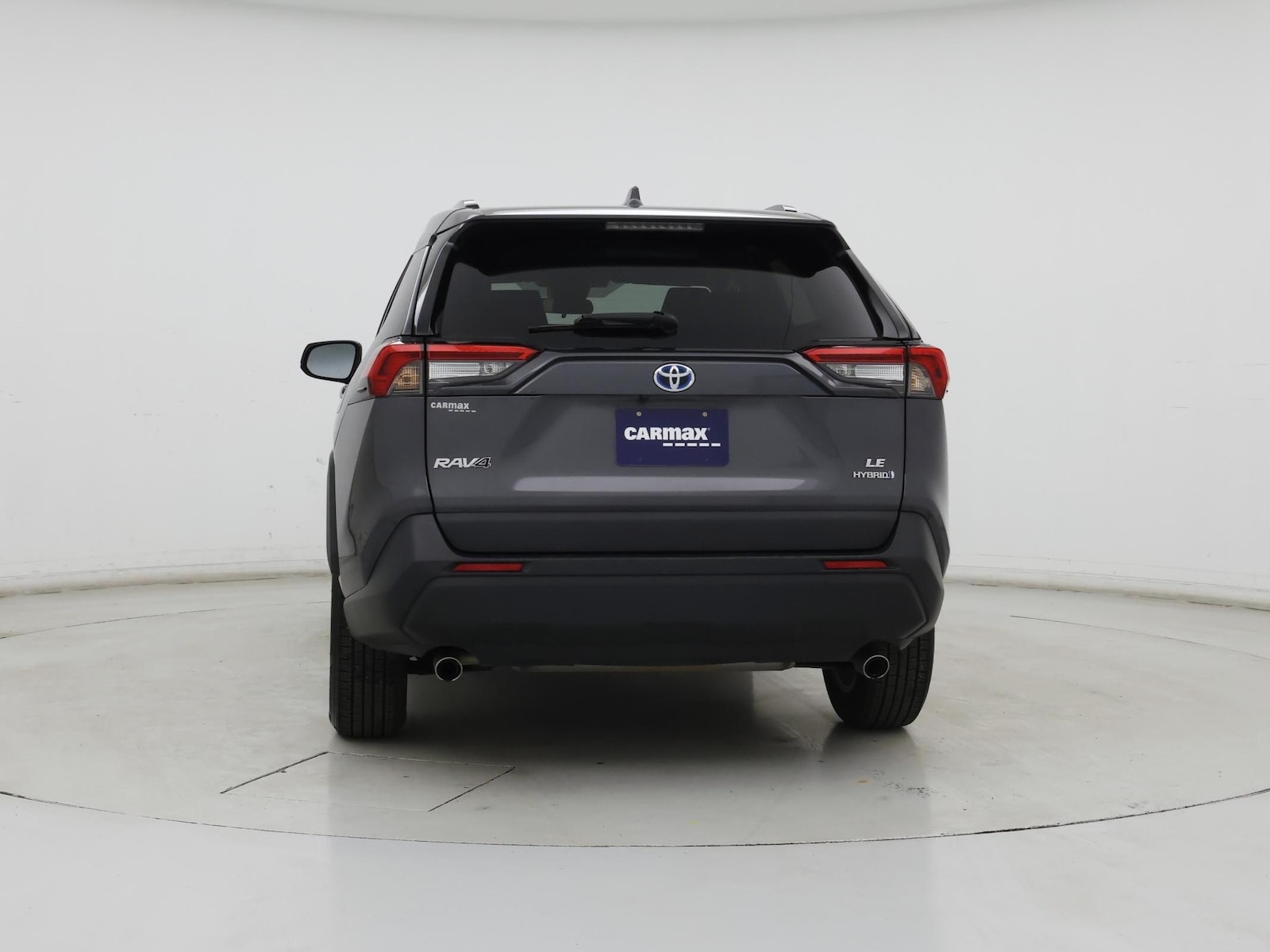 2024 Toyota RAV4 LE - Photo 7