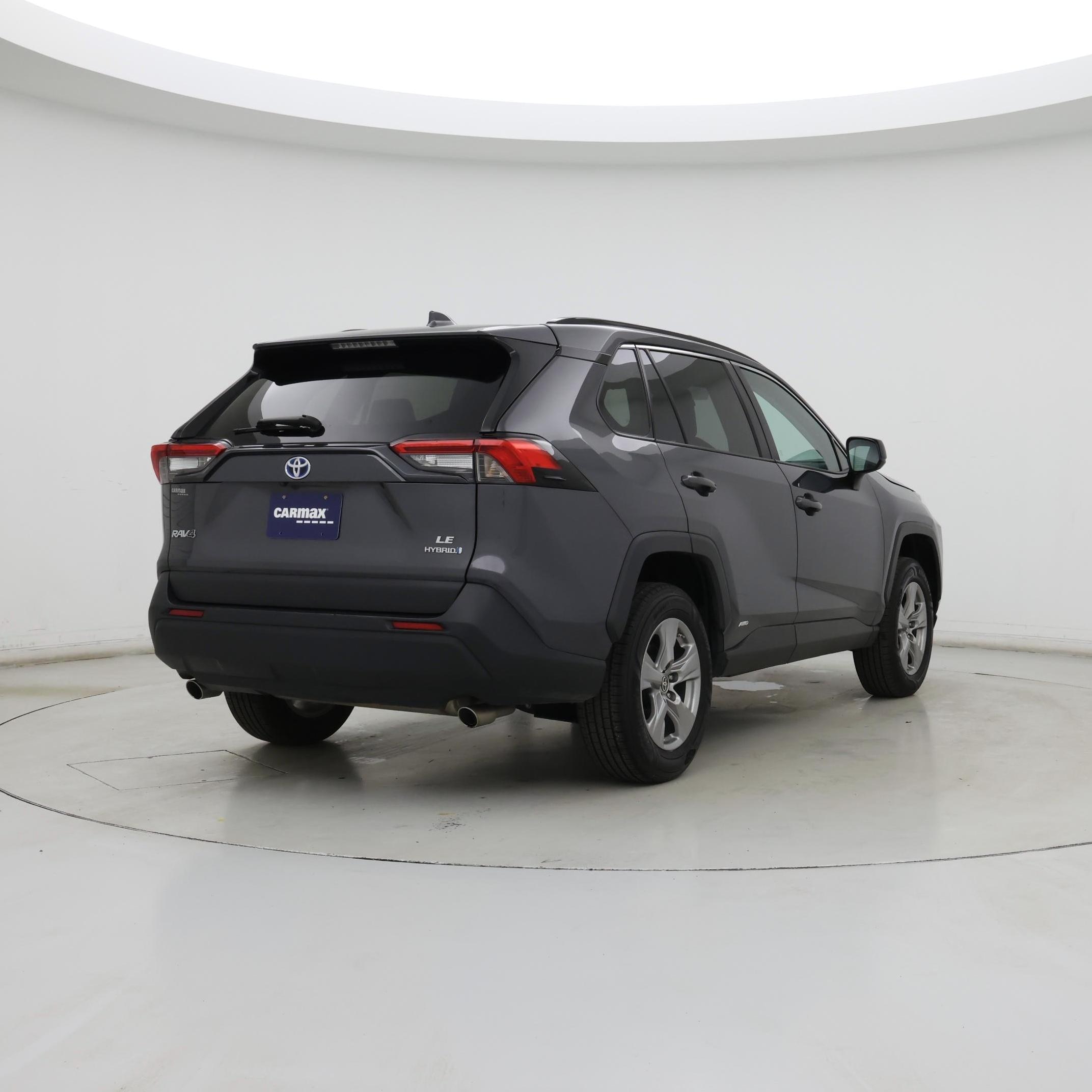 Thumbnail: 2024 Toyota RAV4 - 8