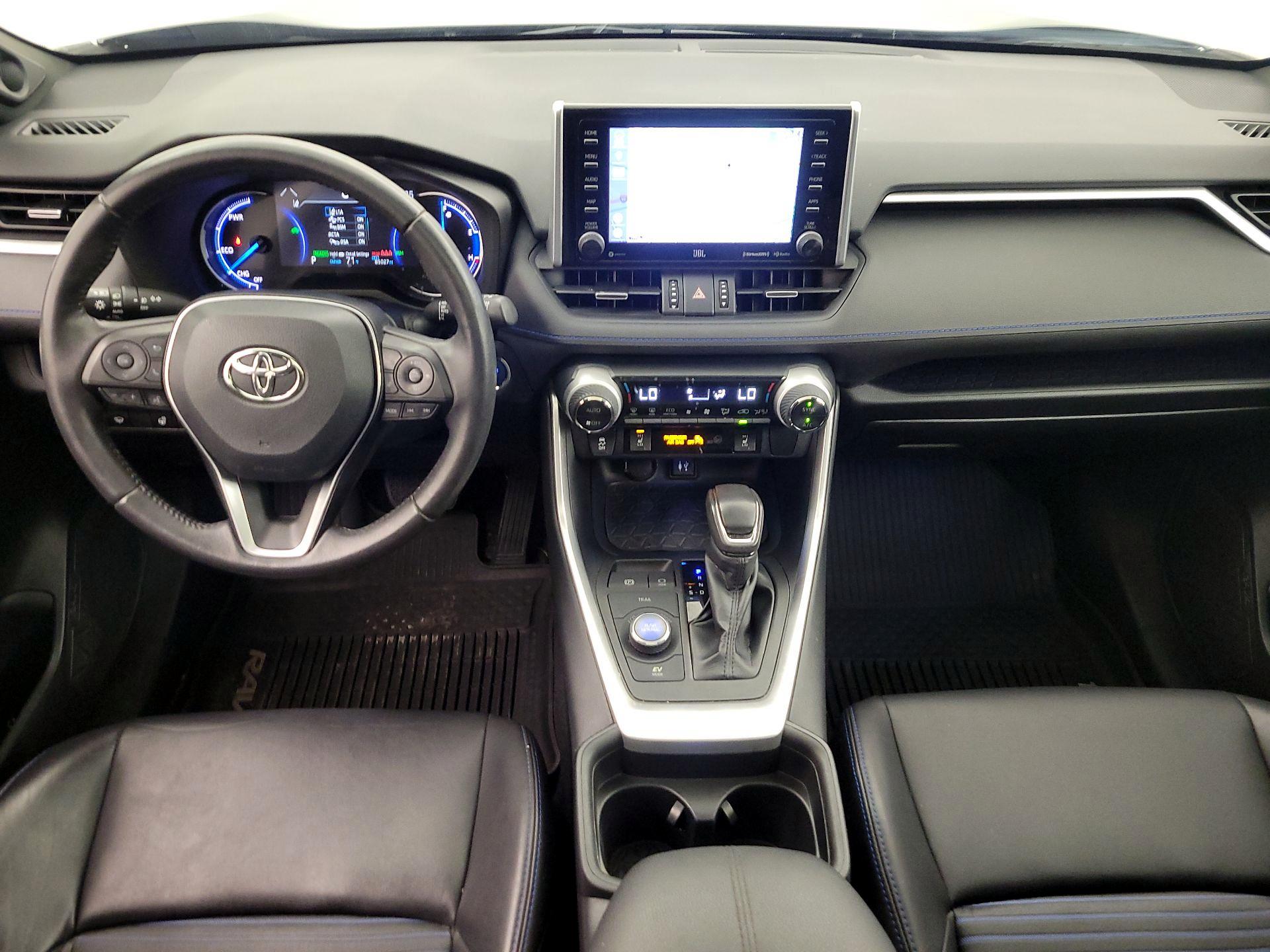 Thumbnail: 2019 Toyota RAV4 - 9