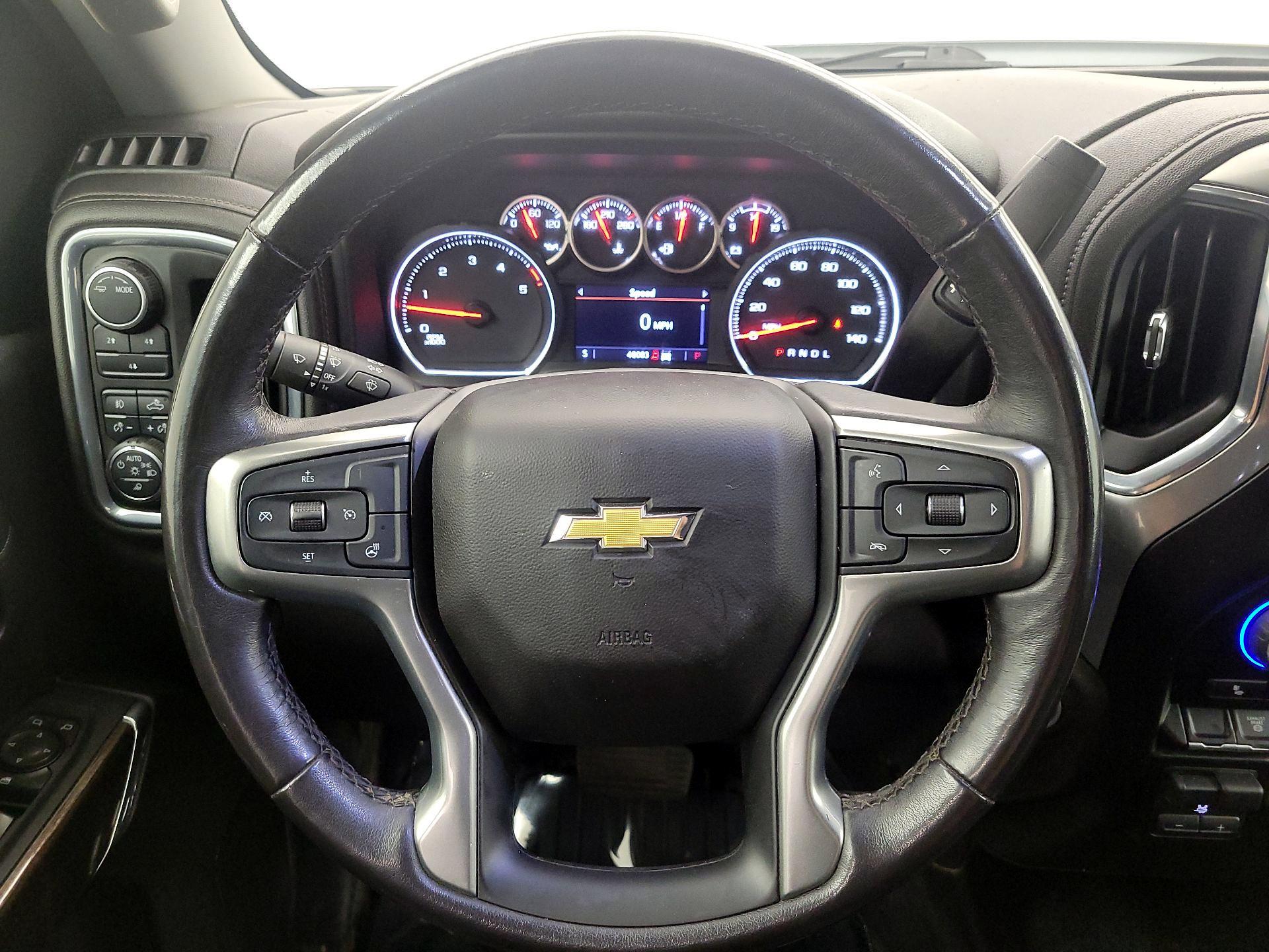 Thumbnail: 2023 Chevrolet Silverado 3500 - 10