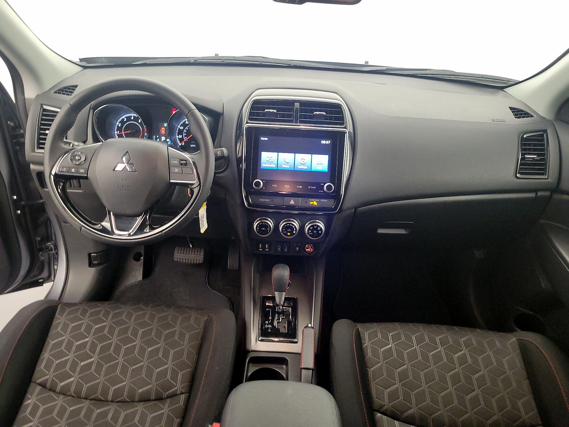 Thumbnail: 2024 Mitsubishi Outlander Sport - 9