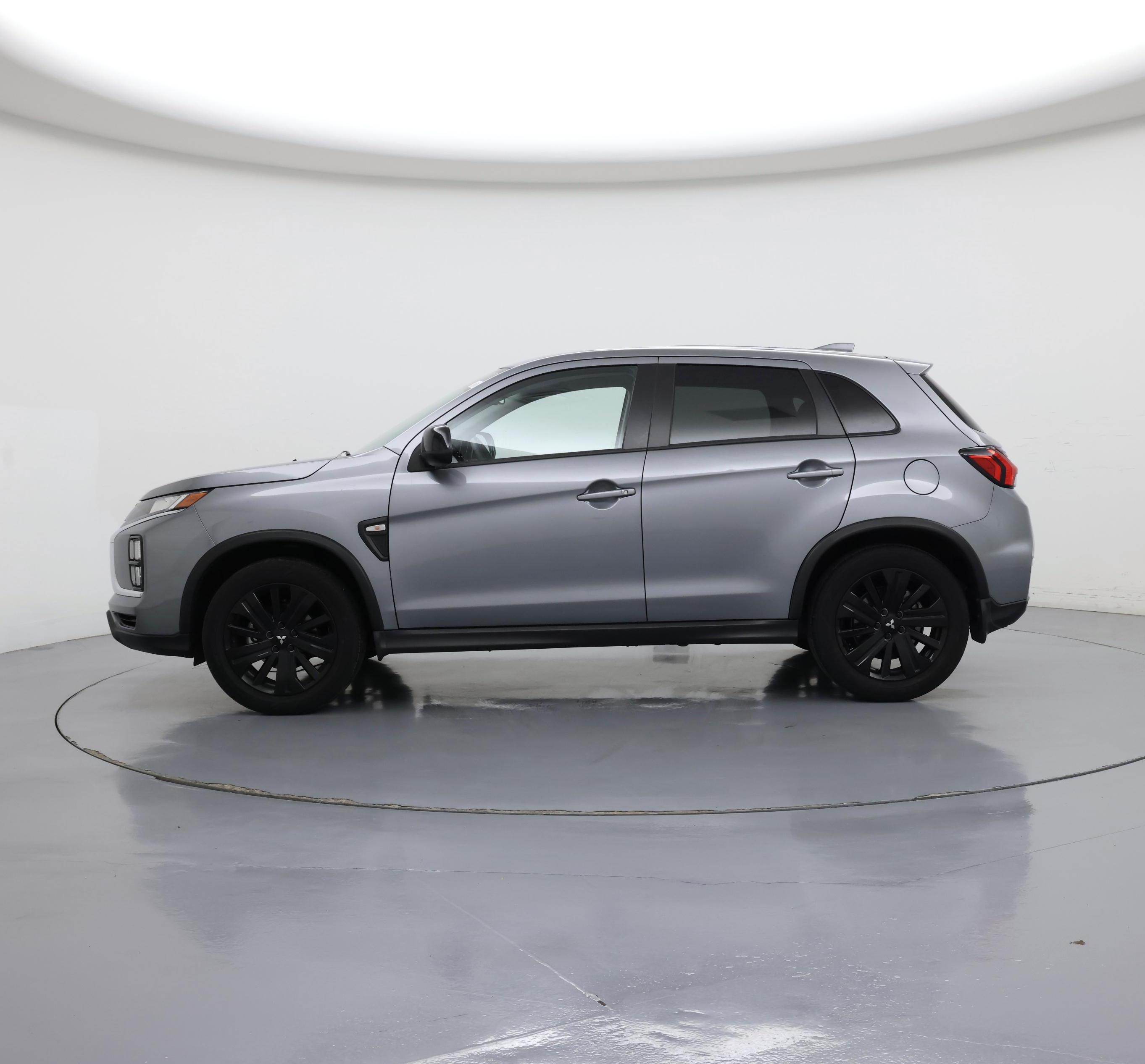 Thumbnail: 2024 Mitsubishi Outlander Sport - 3