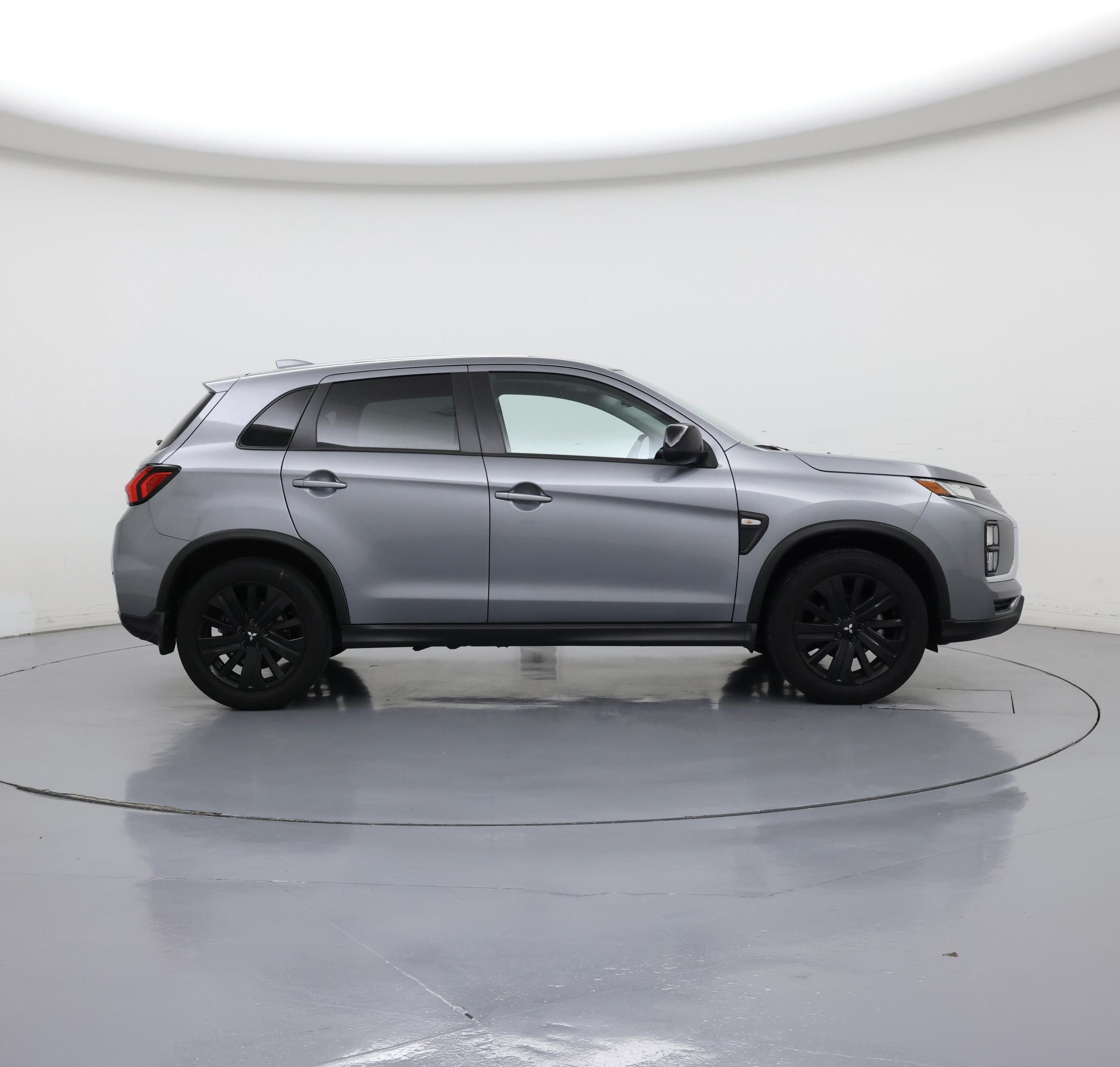 Thumbnail: 2024 Mitsubishi Outlander Sport - 7