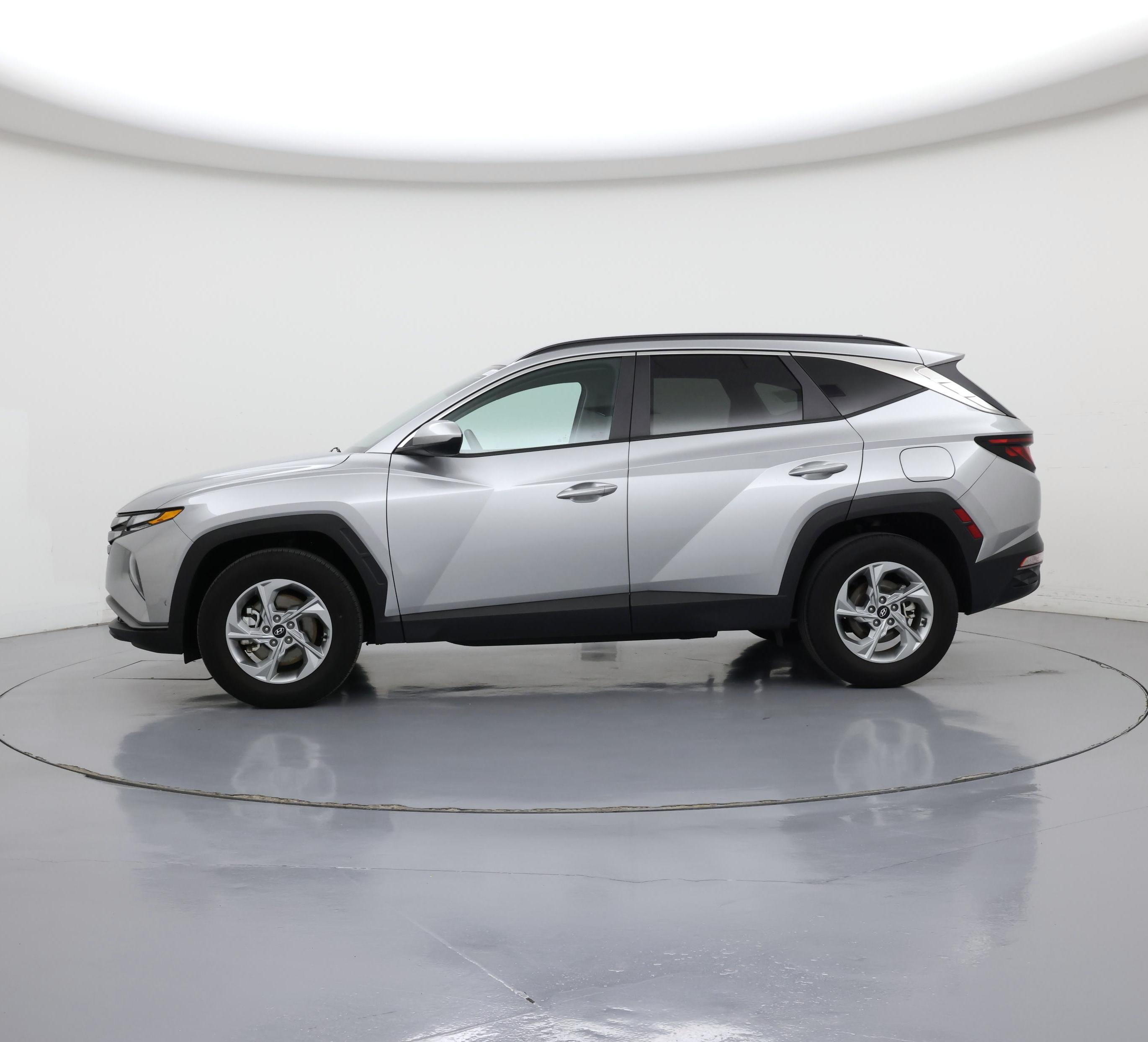 Thumbnail: 2024 Hyundai Tucson - 3