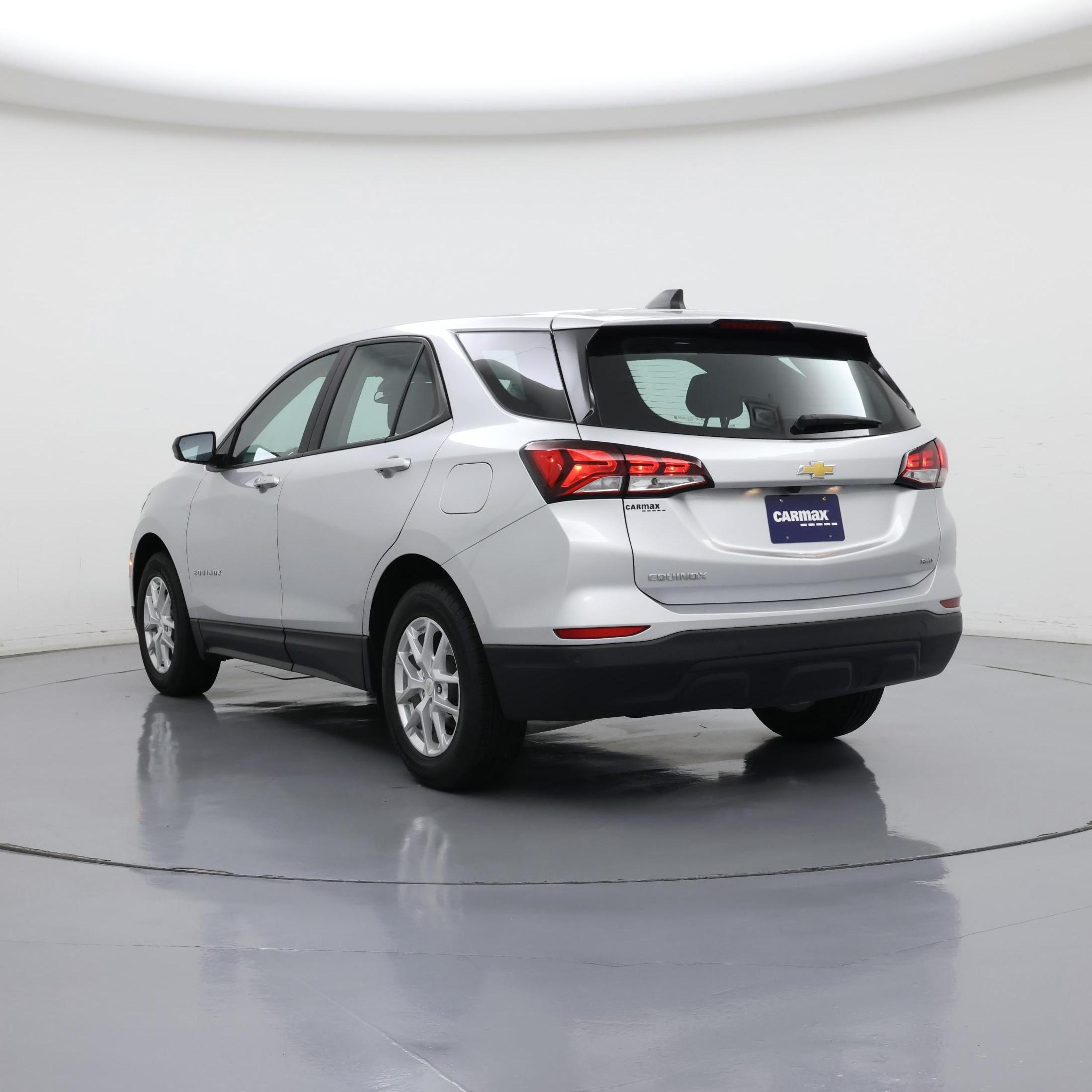 Thumbnail: 2022 Chevrolet Equinox - 2