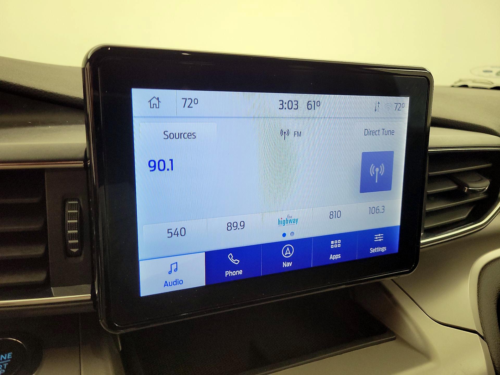 Thumbnail: 2022 Ford Explorer - 16