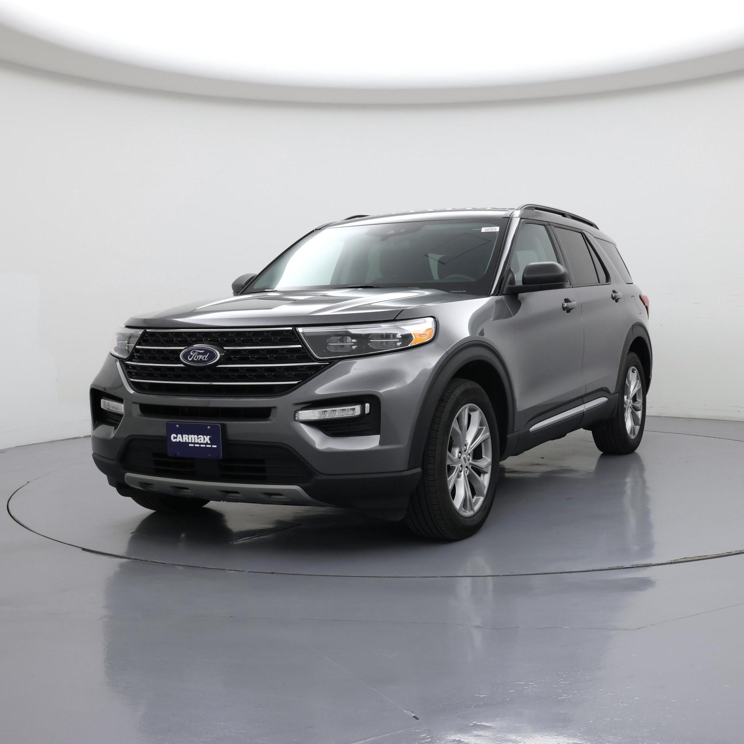 Thumbnail: 2022 Ford Explorer - 4