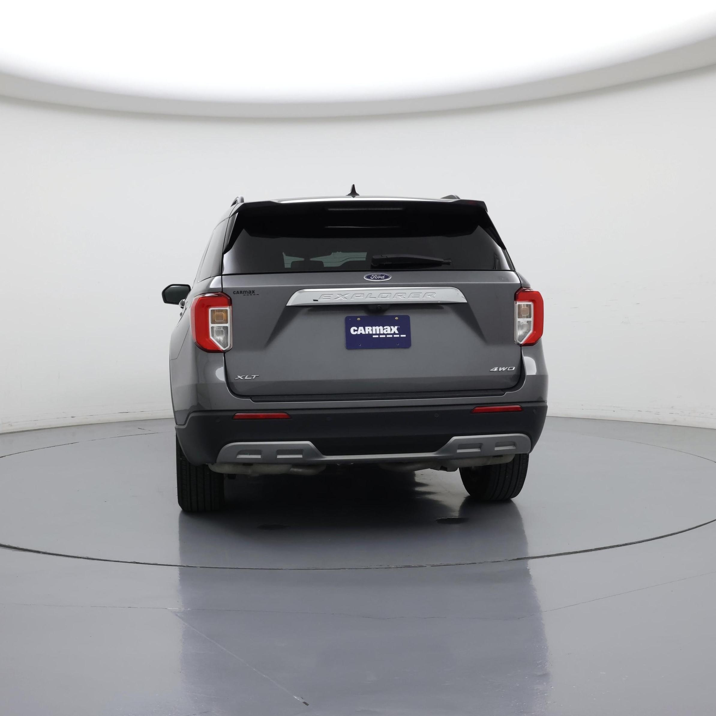 Thumbnail: 2022 Ford Explorer - 6