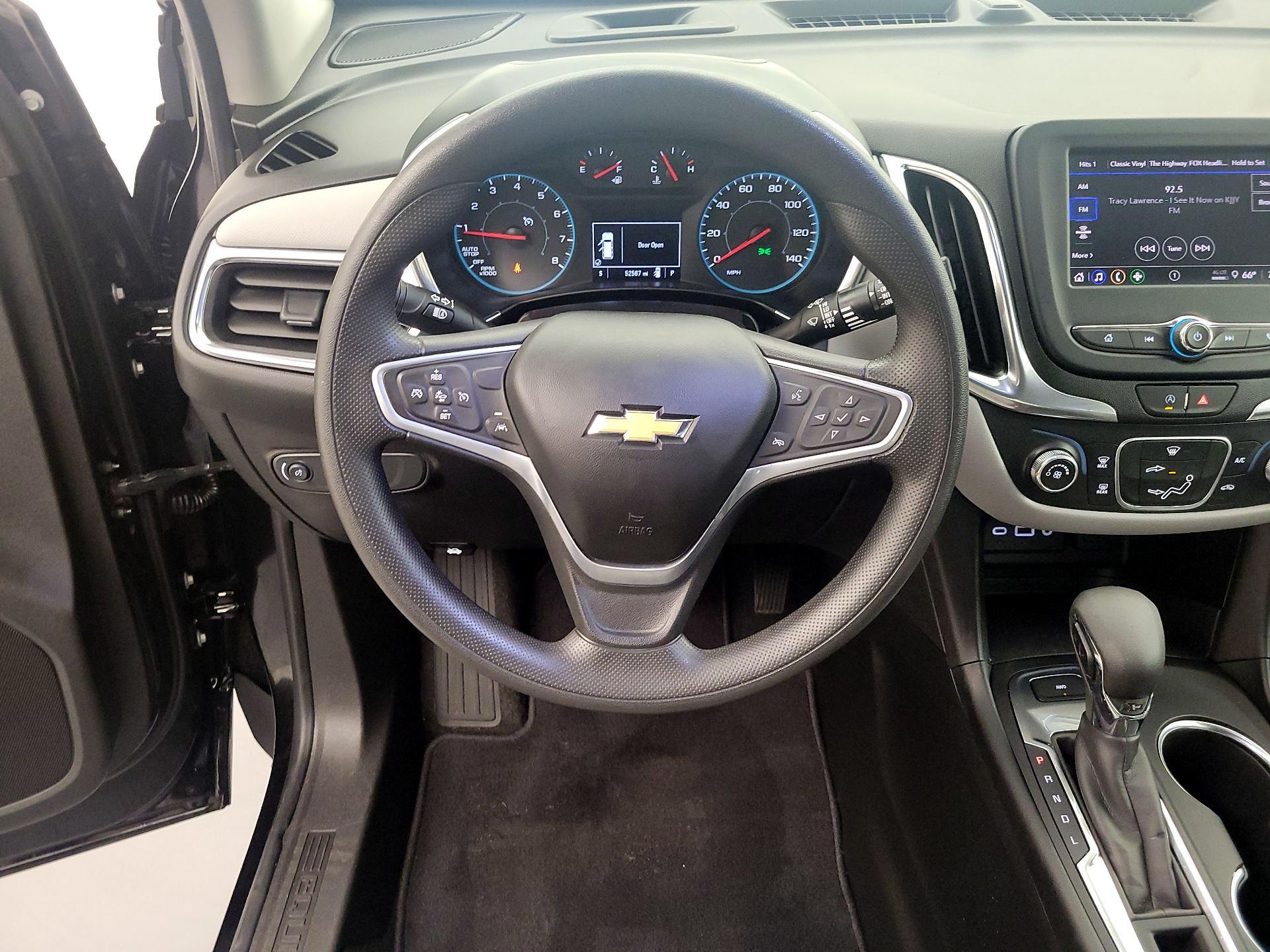 Thumbnail: 2022 Chevrolet Equinox - 10