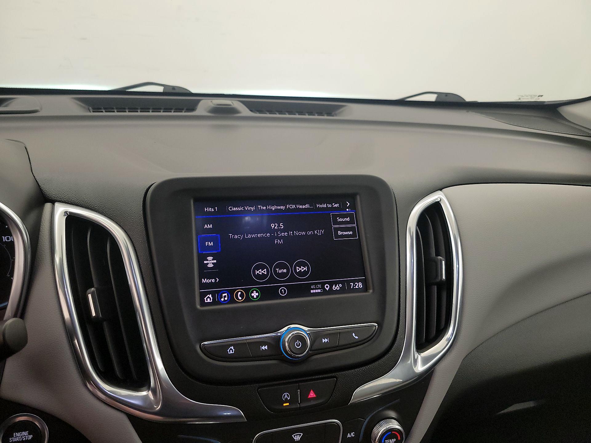 Thumbnail: 2022 Chevrolet Equinox - 15