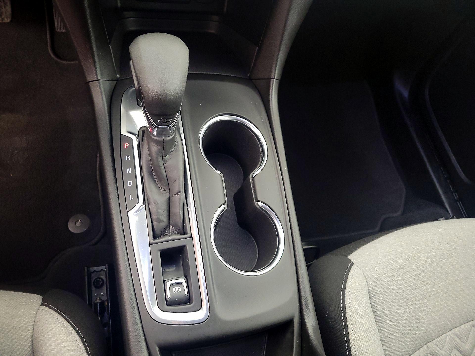 Thumbnail: 2022 Chevrolet Equinox - 17