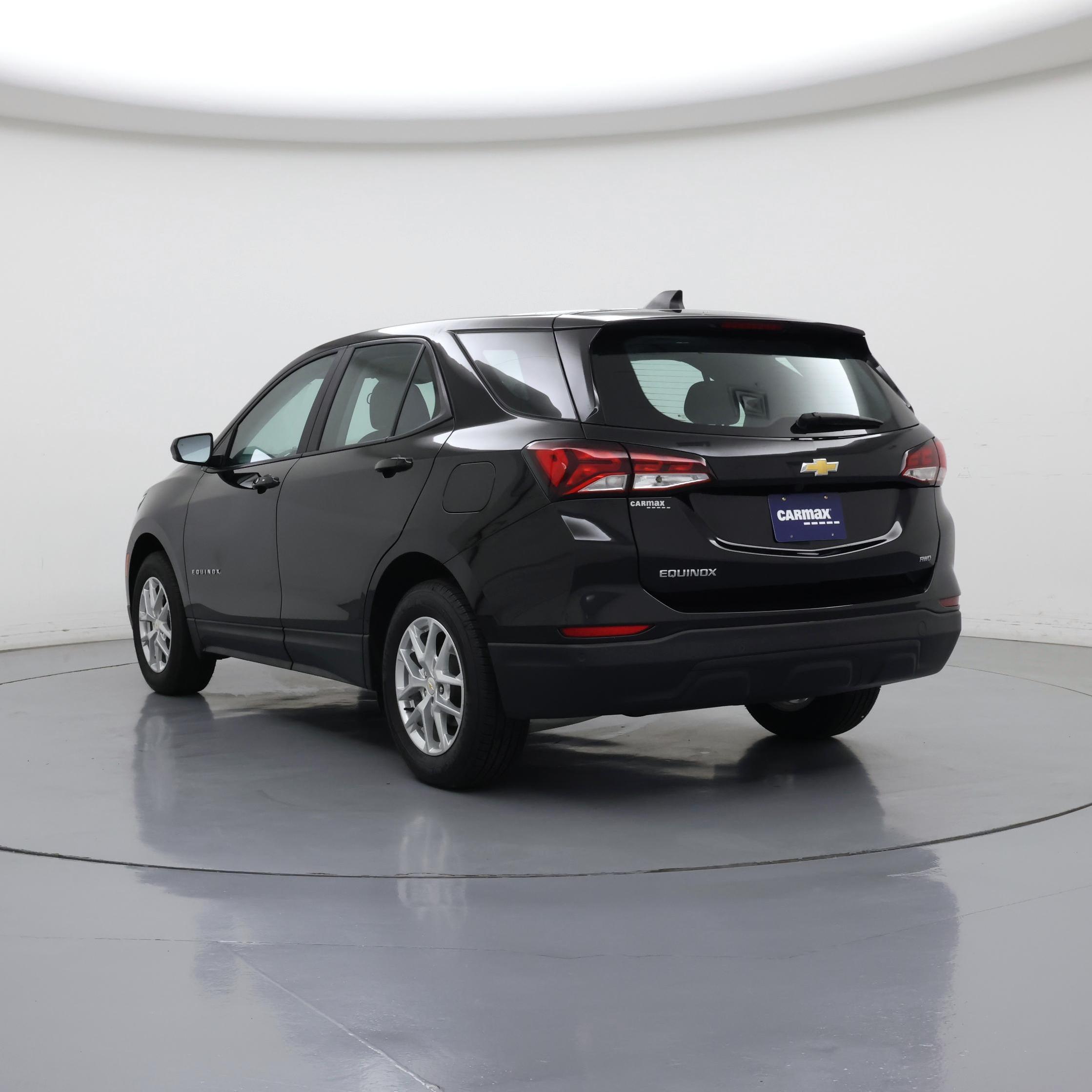 Thumbnail: 2022 Chevrolet Equinox - 2